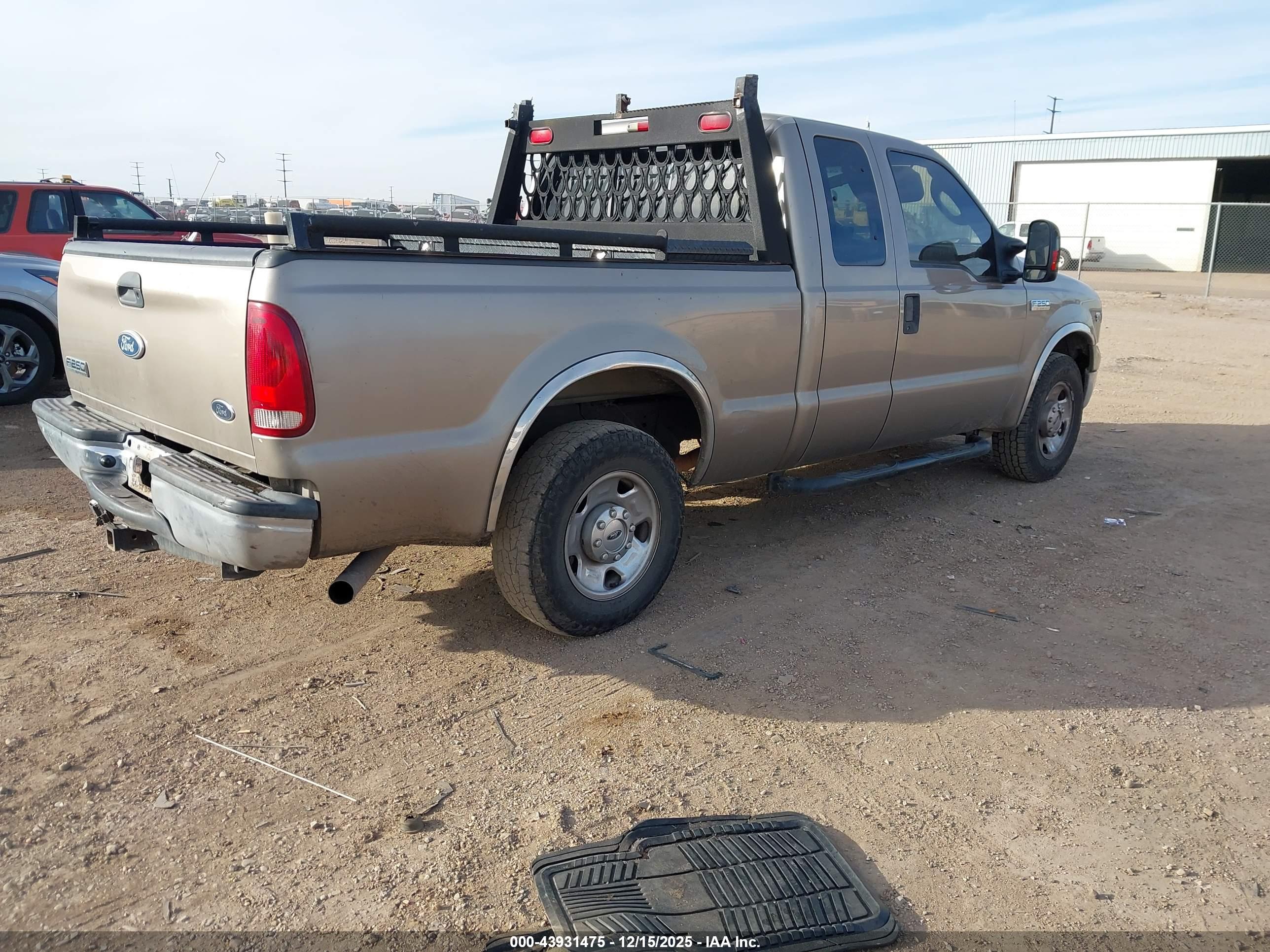 FORD F-250 image 4