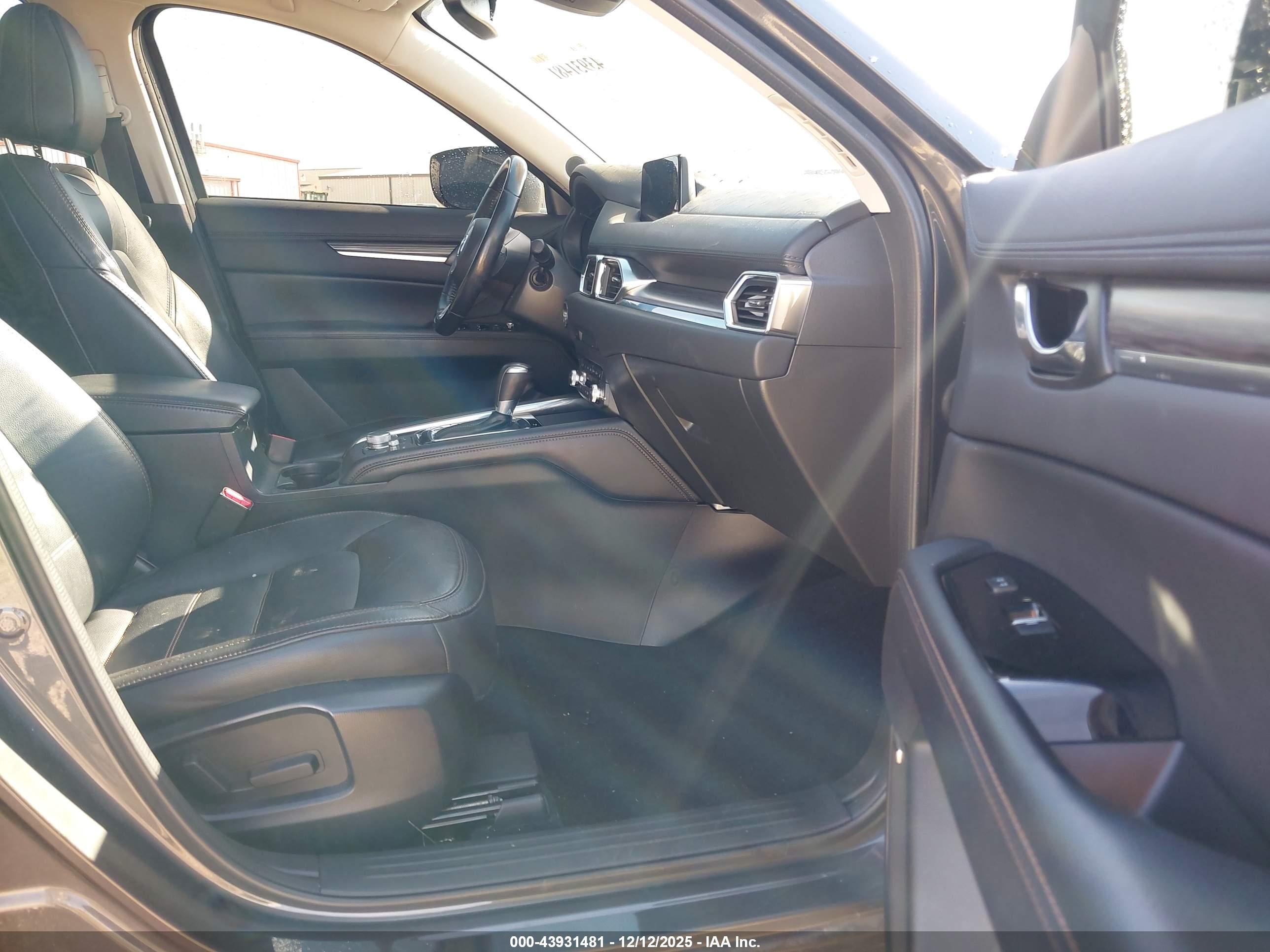 MAZDA CX-5 image 5