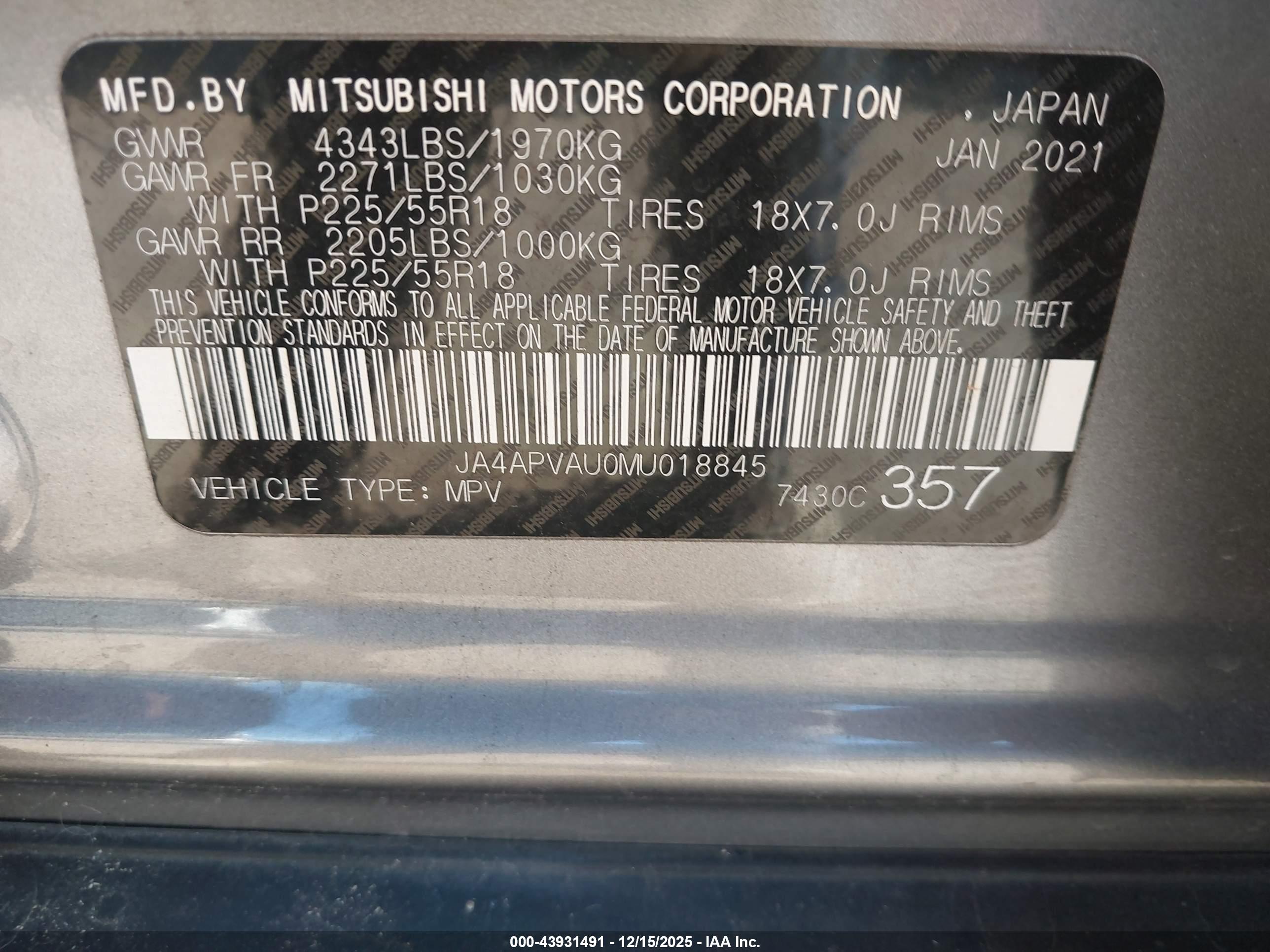 MITSUBISHI OUTLANDER image 9