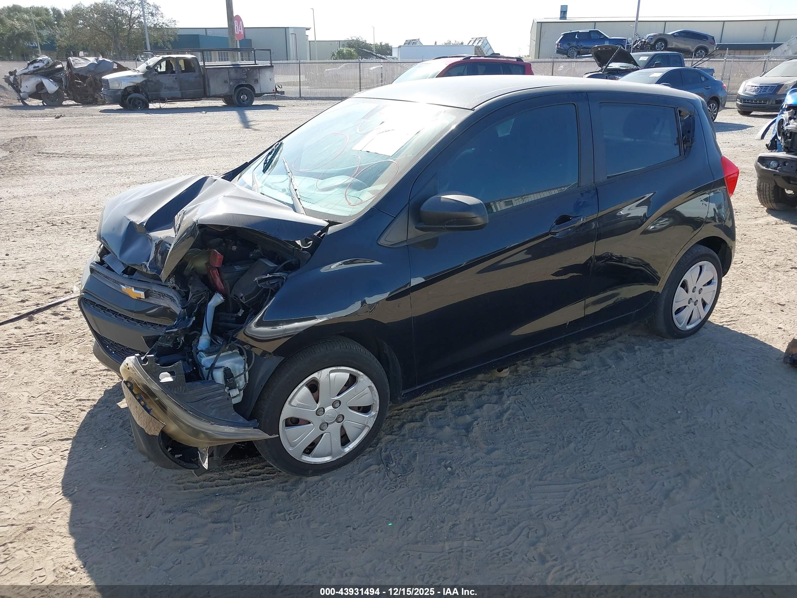 CHEVROLET SPARK image 2