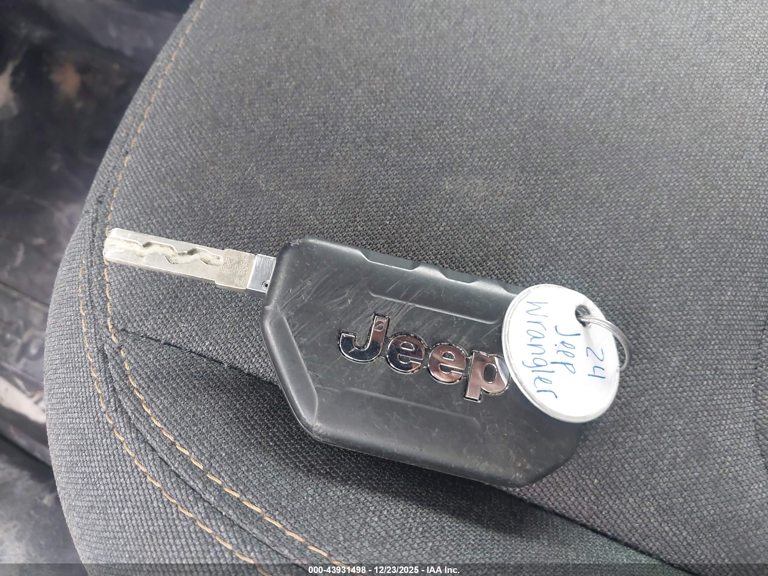 JEEP WRANGLER image 11