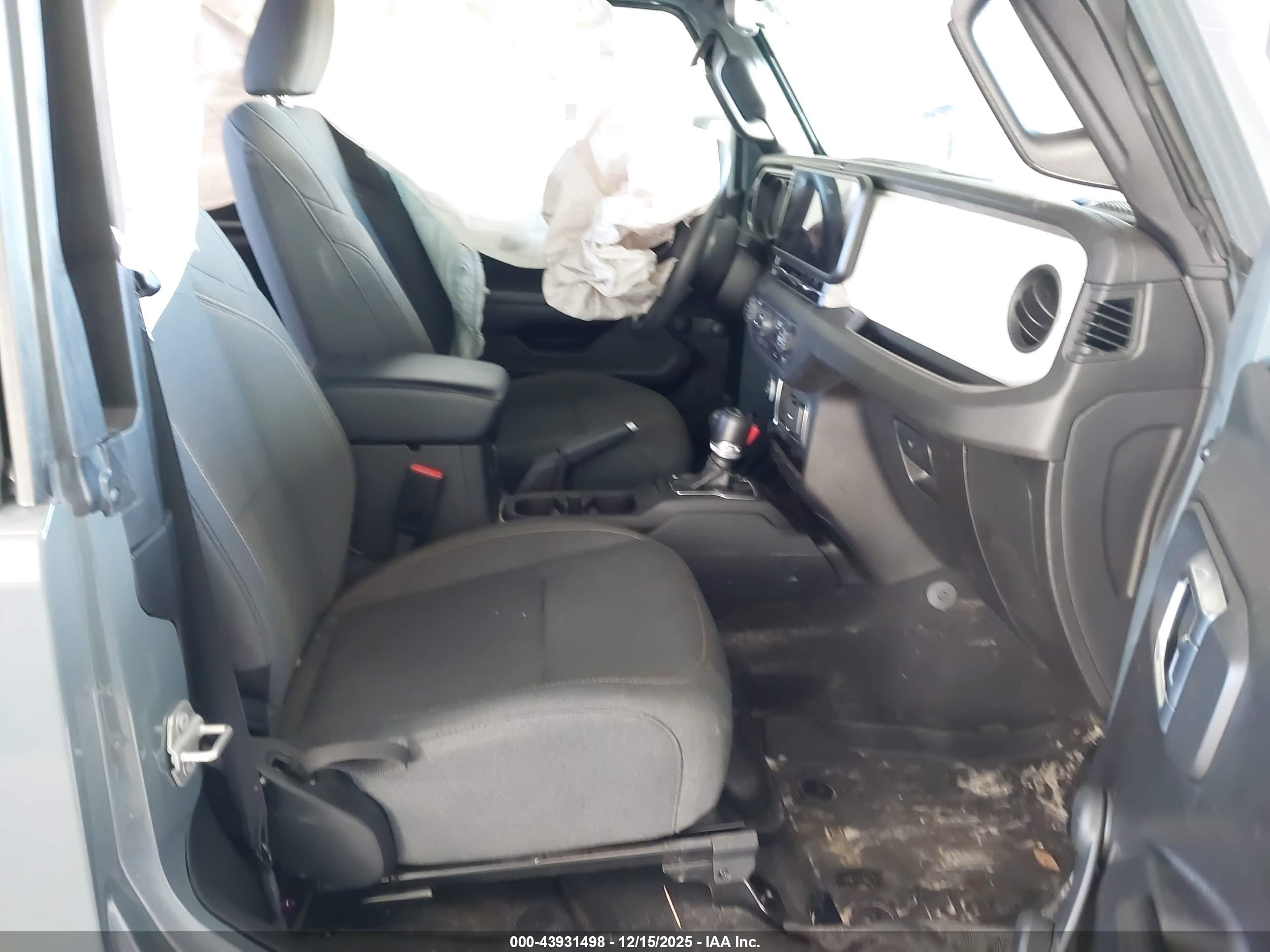 JEEP WRANGLER image 5