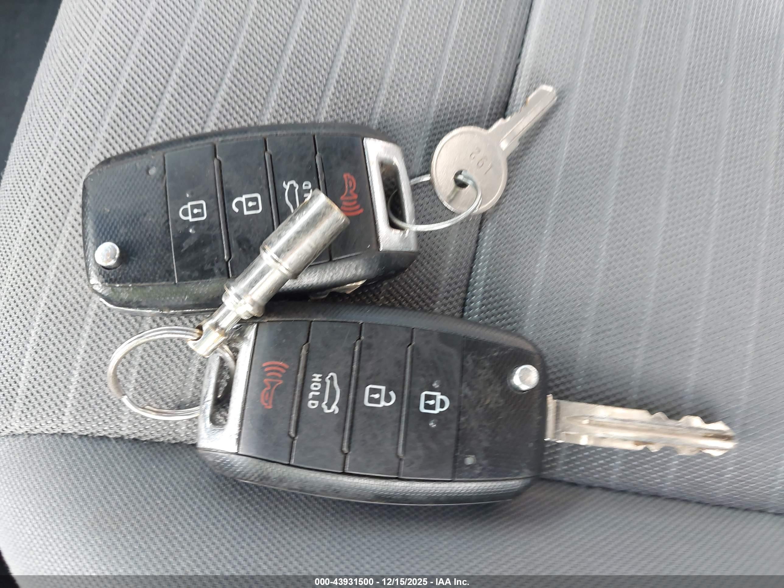 KIA FORTE image 11