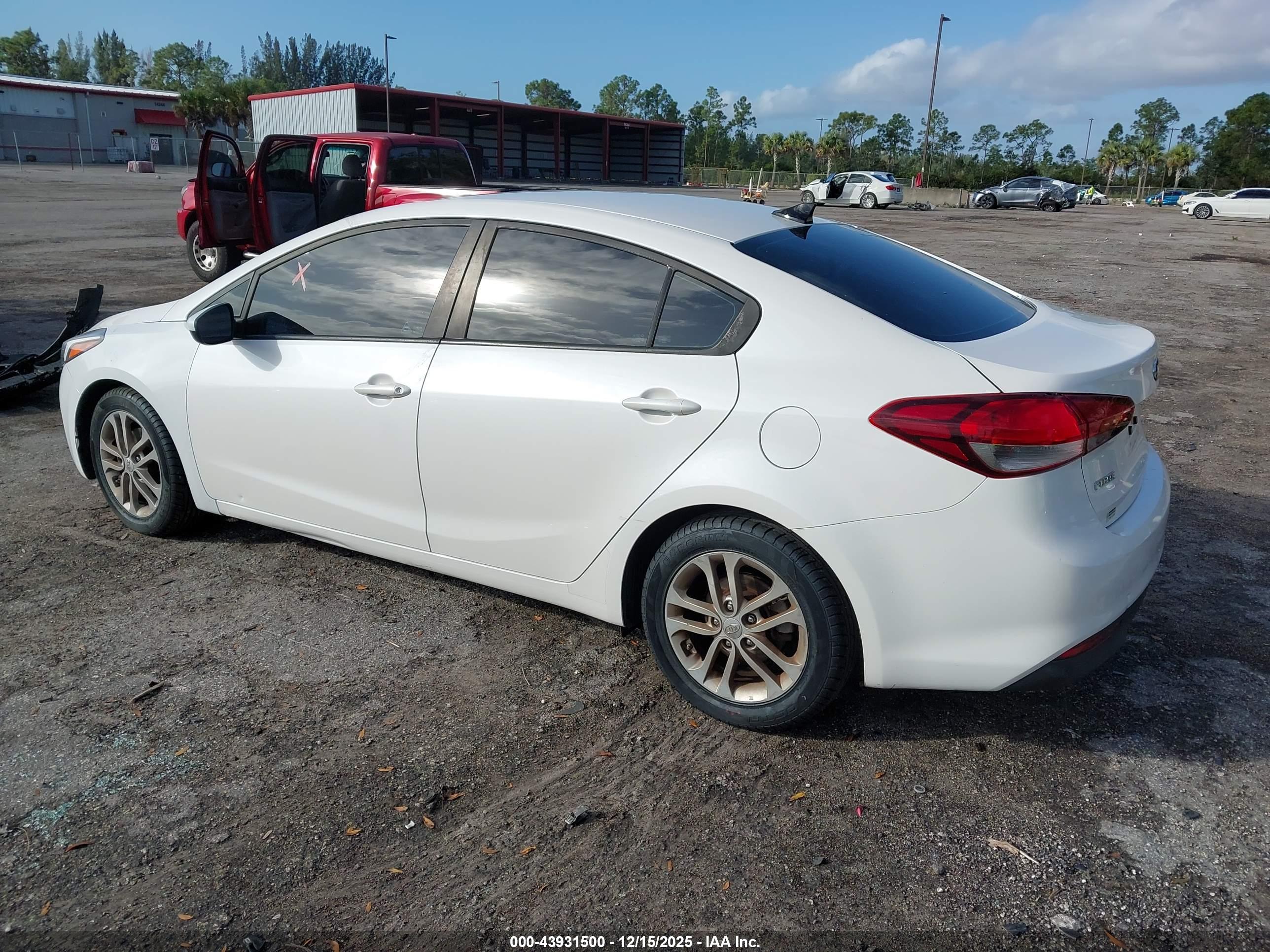 KIA FORTE image 3