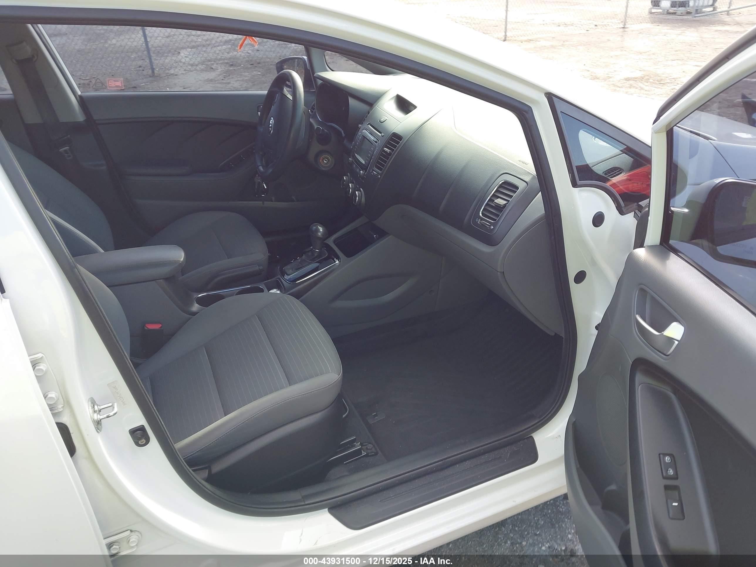 KIA FORTE image 5