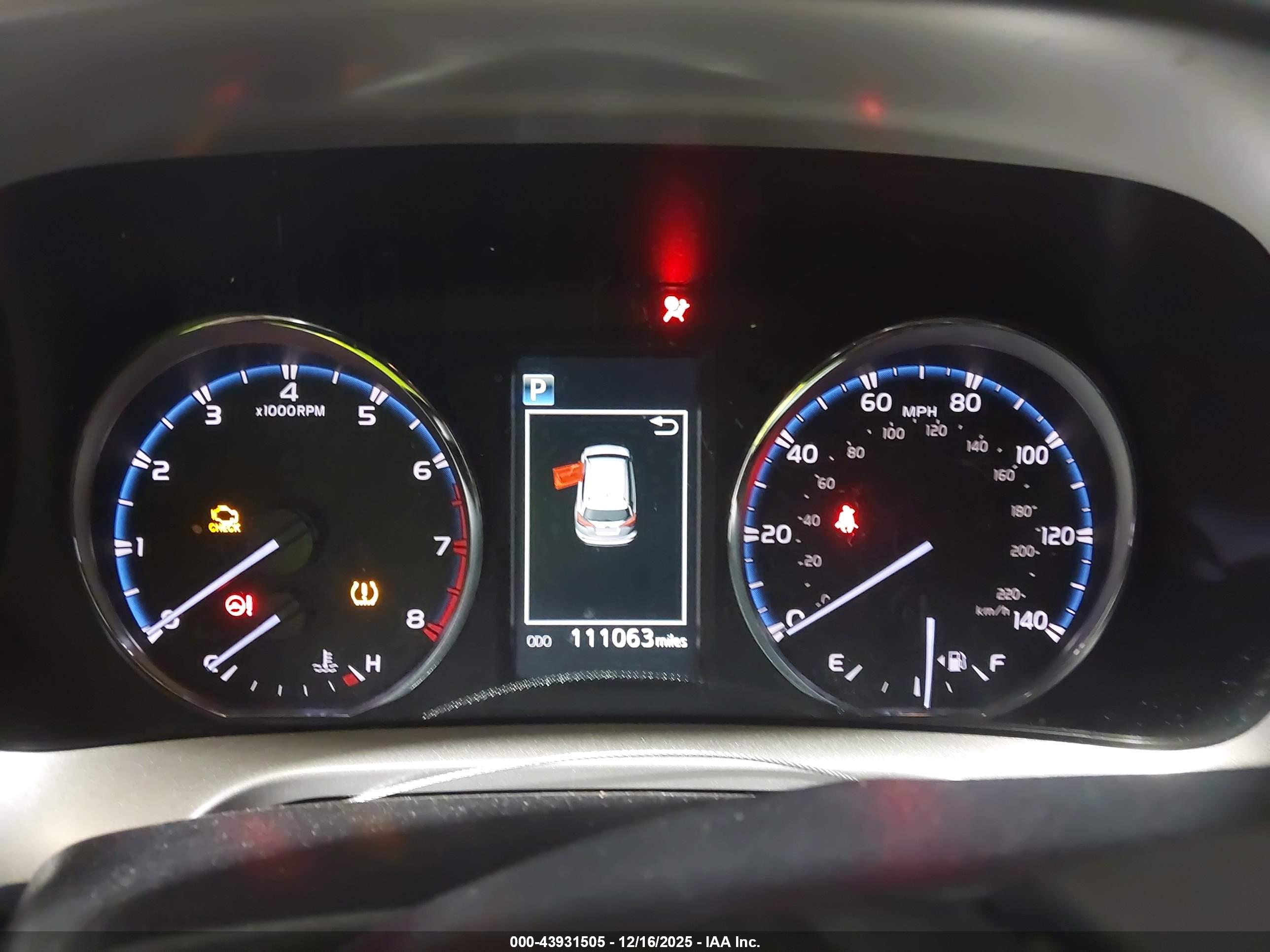 TOYOTA RAV4 image 7
