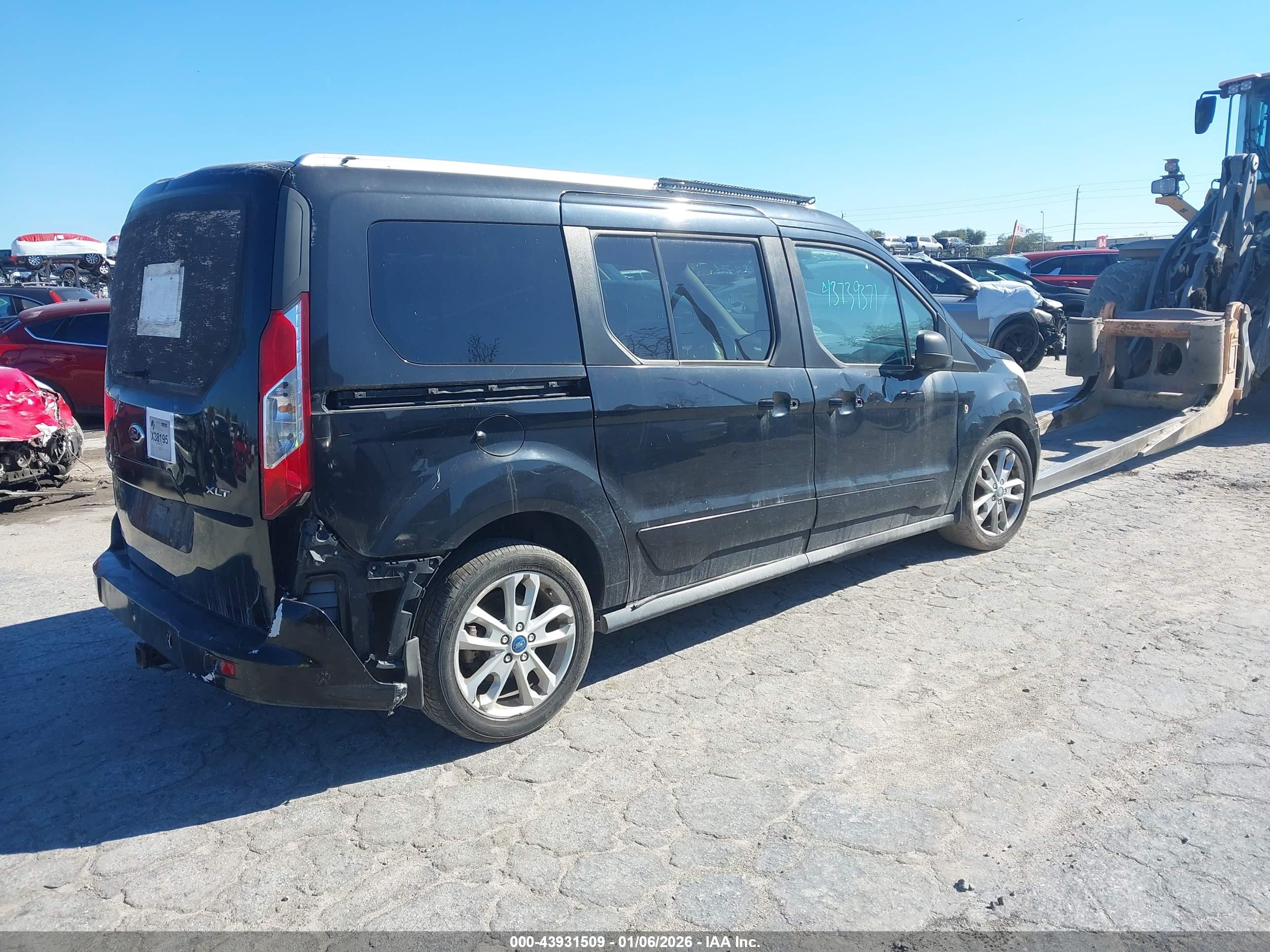 FORD TRANSIT image 4