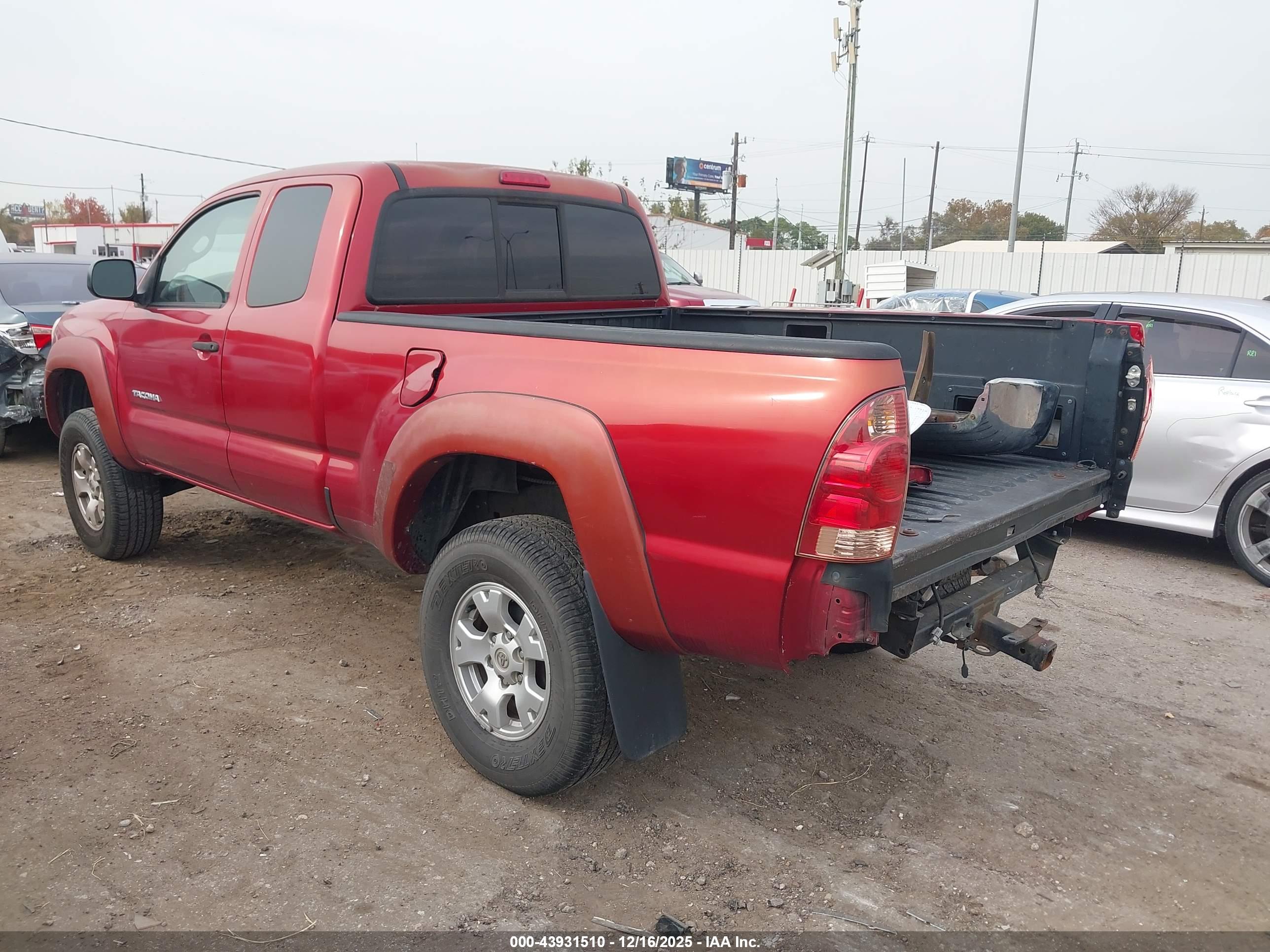 TOYOTA TACOMA image 3