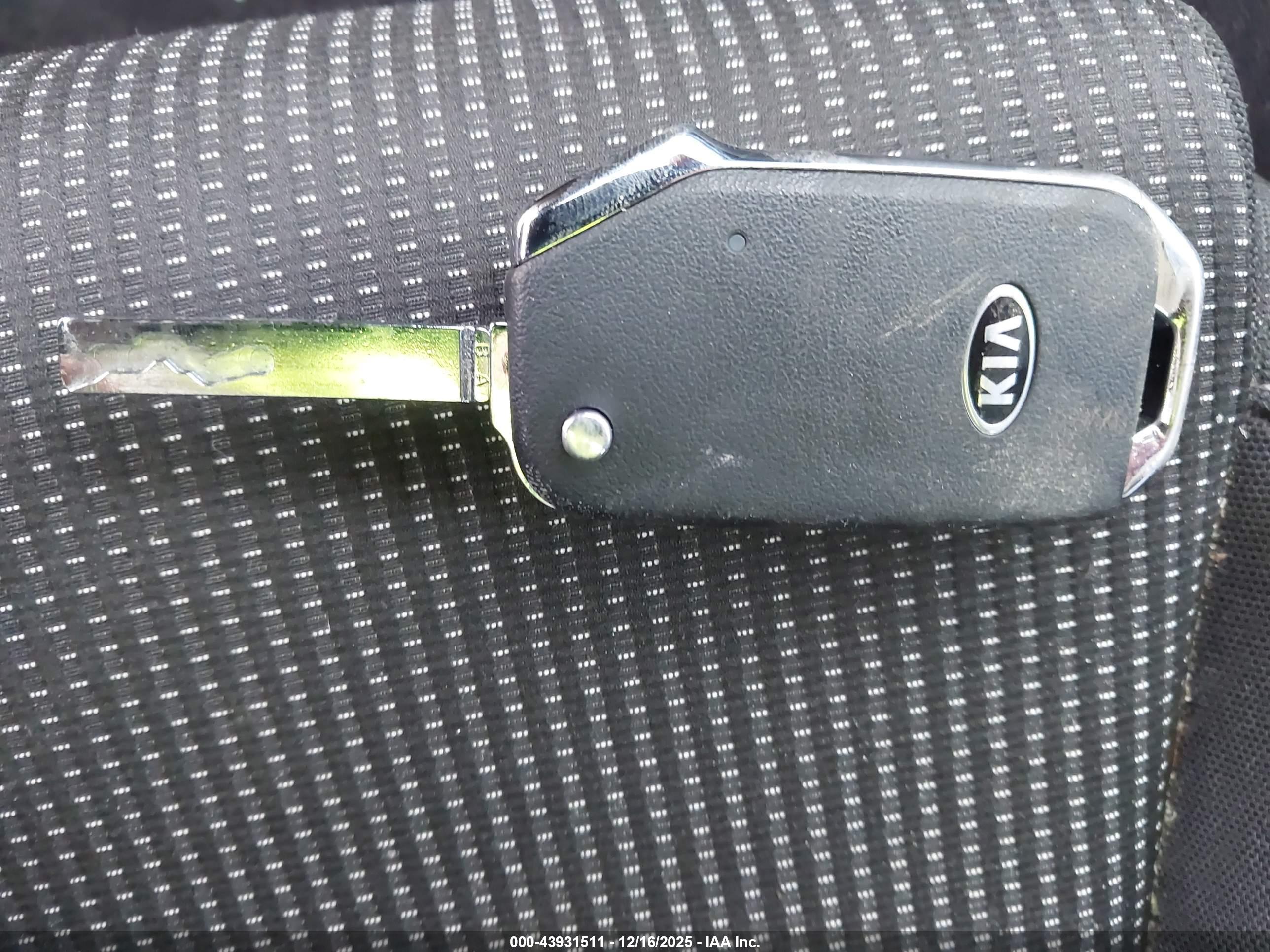 KIA FORTE image 11