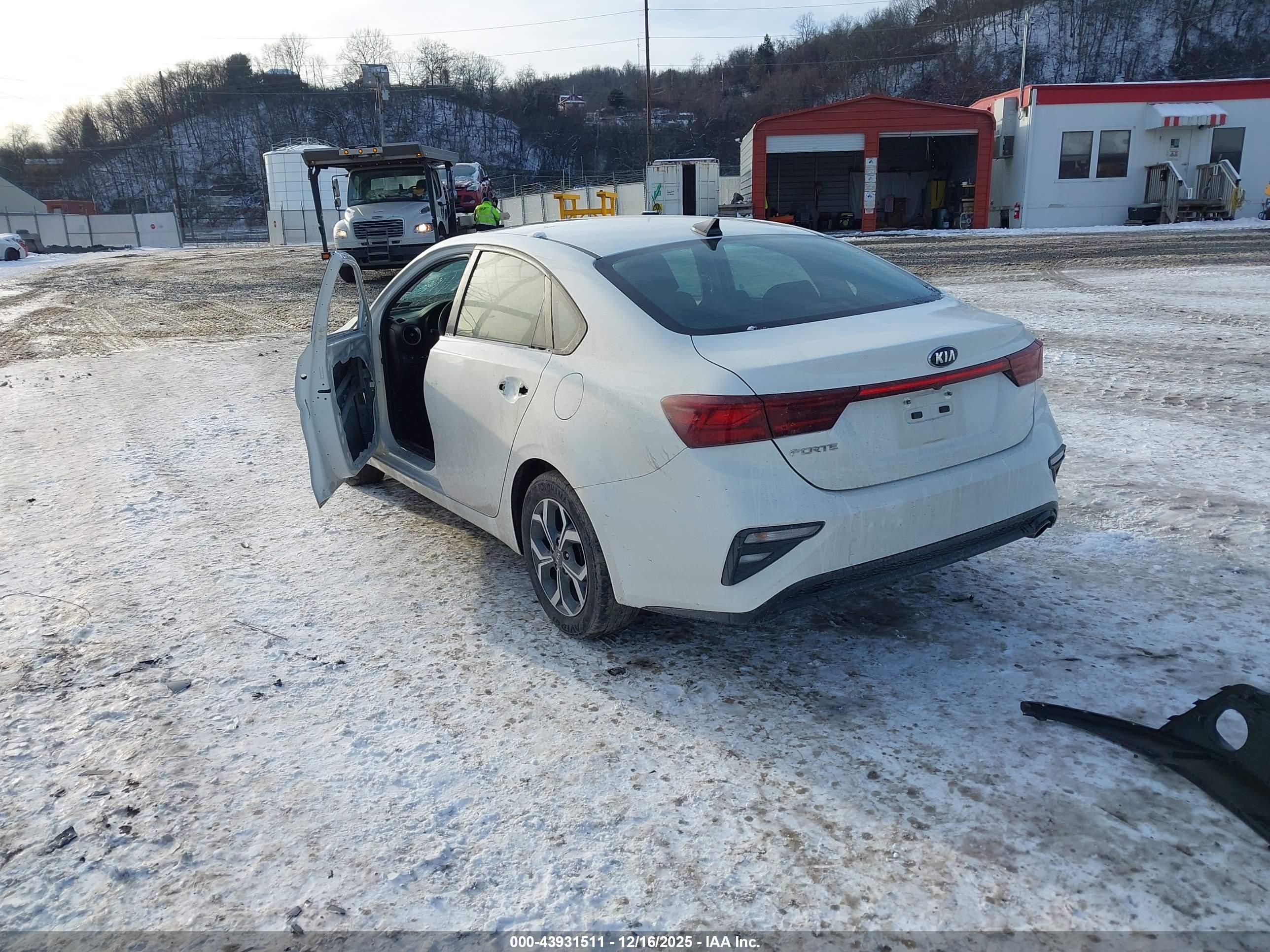KIA FORTE image 3