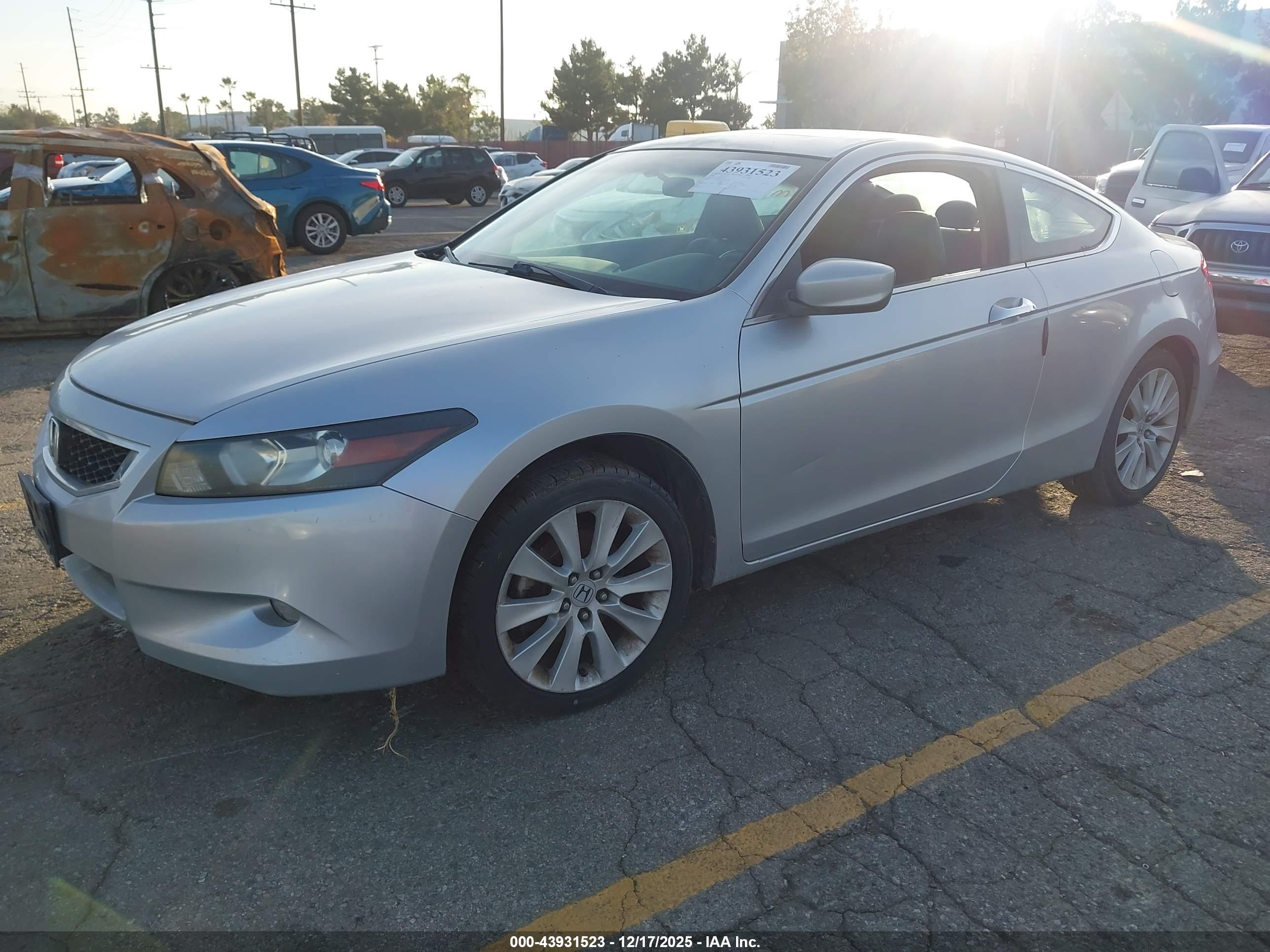 HONDA ACCORD image 2