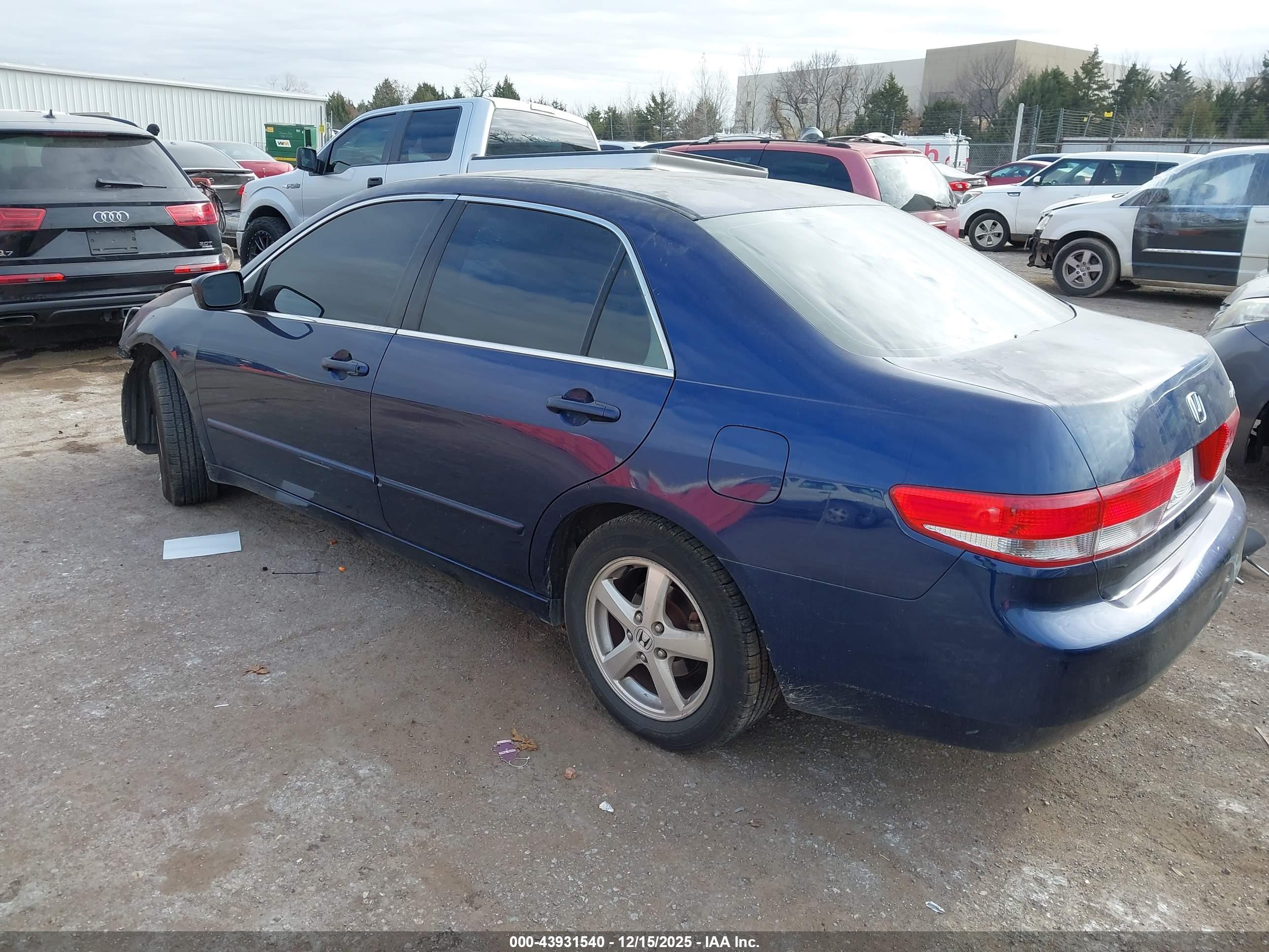 HONDA ACCORD image 3