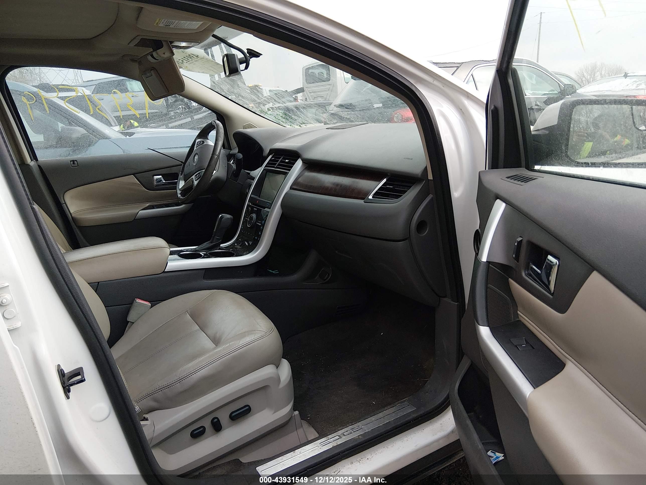 FORD EDGE image 5