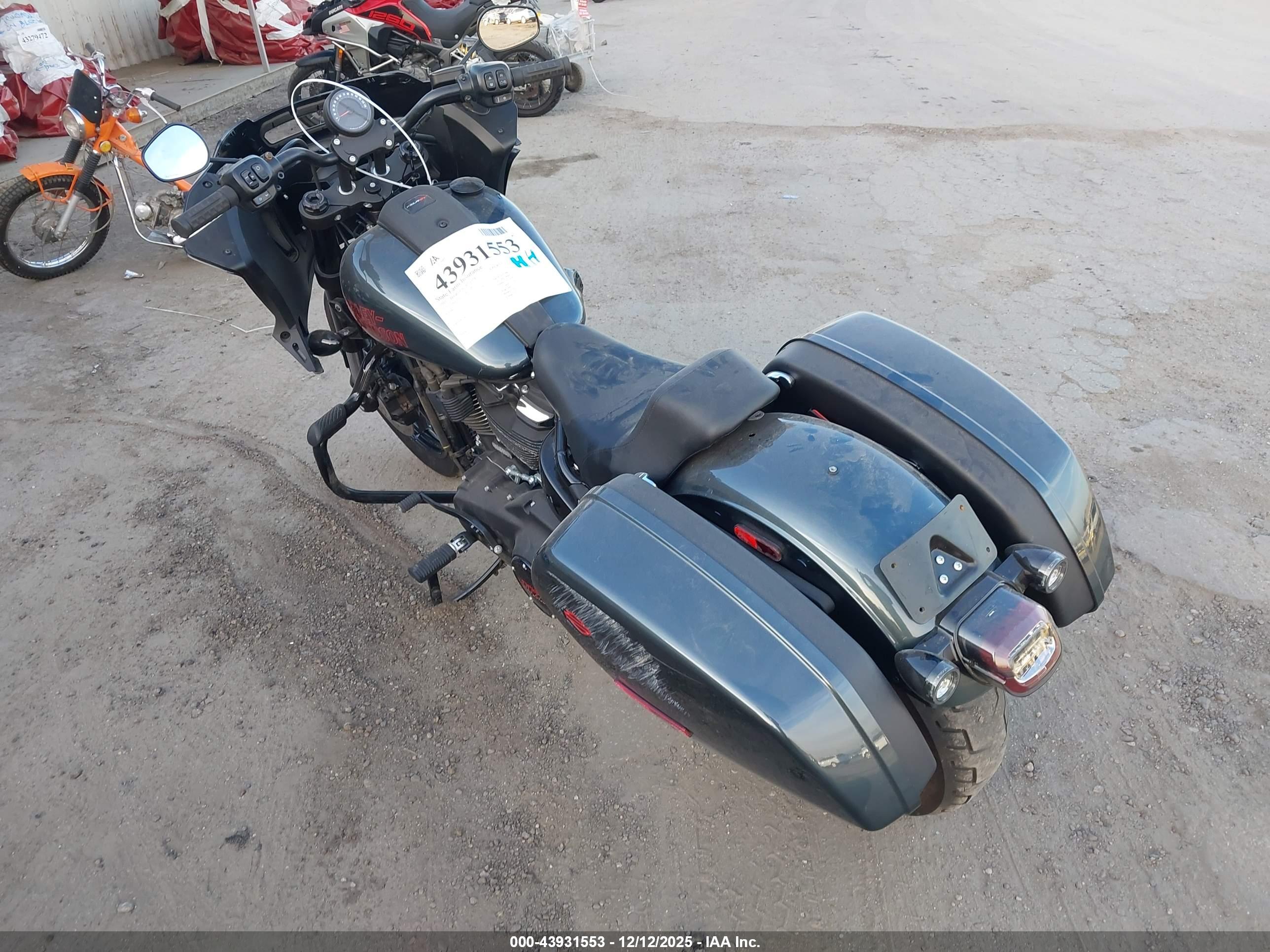 HARLEY-DAVIDSON FXLRST image 3