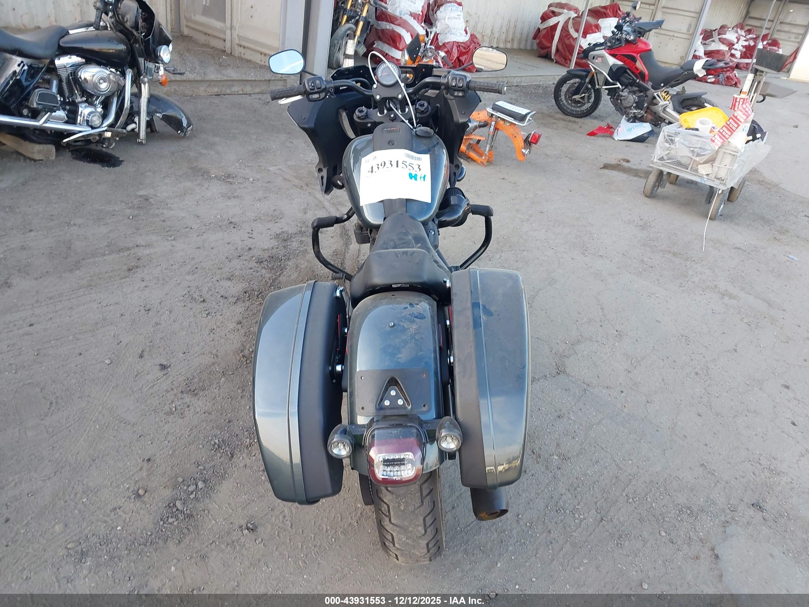 HARLEY-DAVIDSON FXLRST image 6