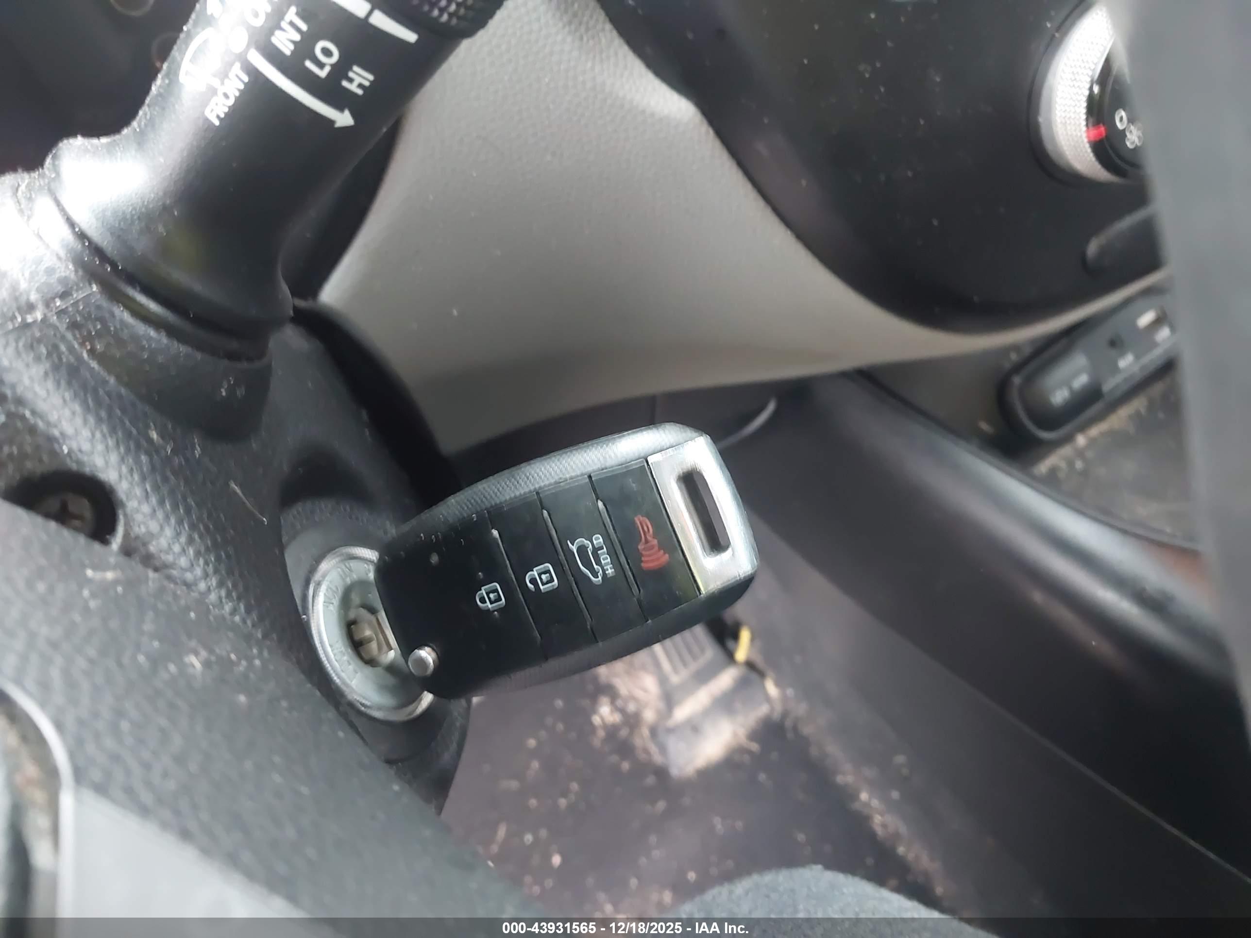 KIA SOUL image 11