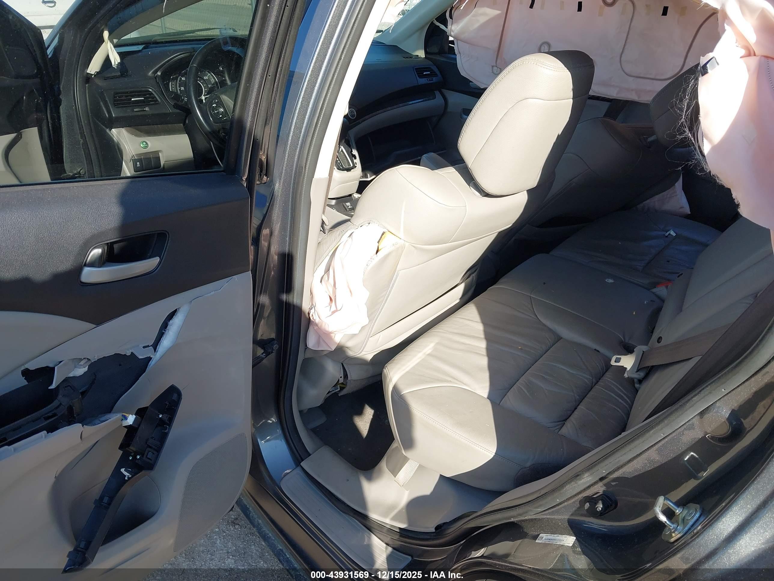 HONDA CR-V image 8
