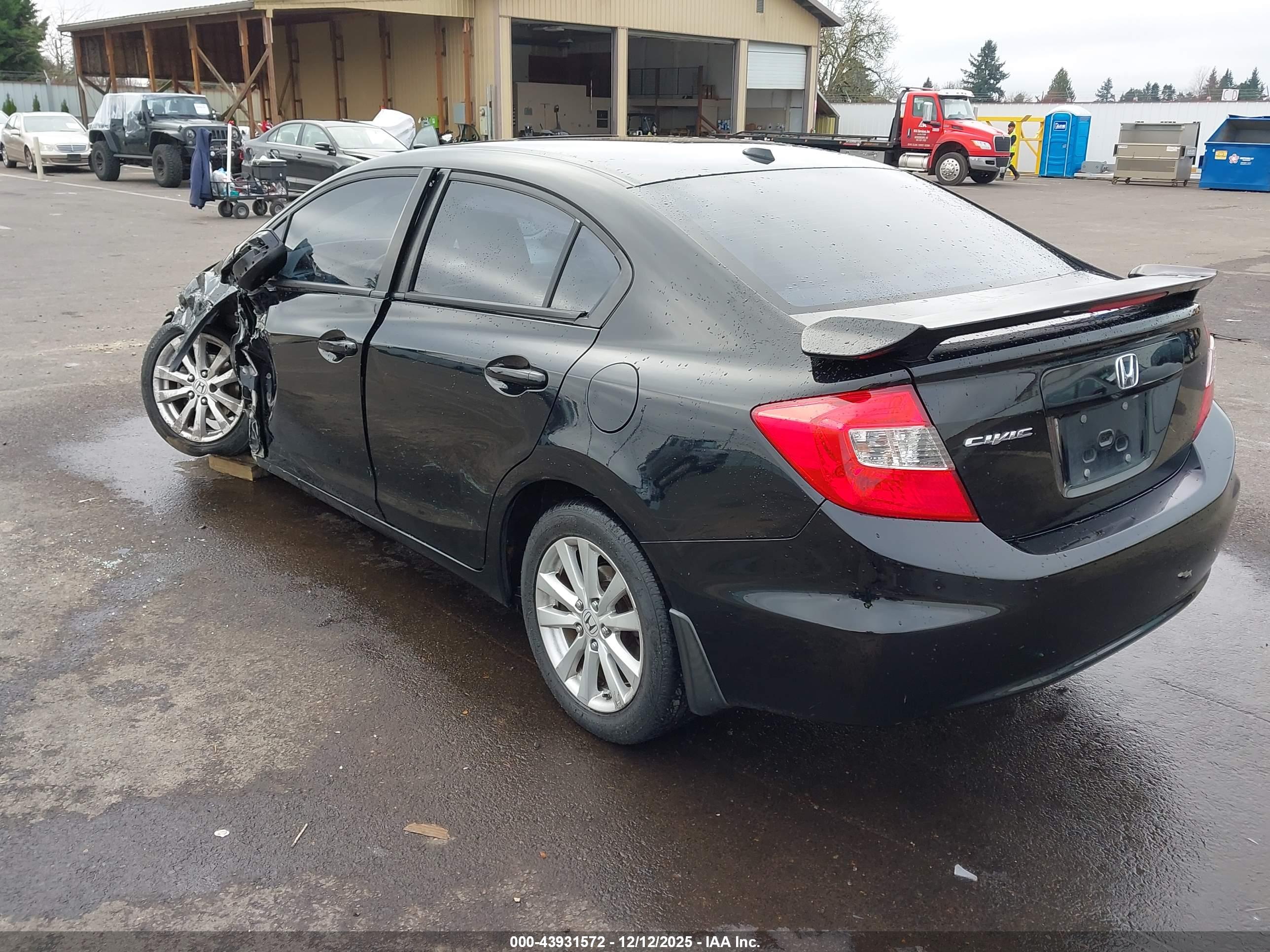 HONDA CIVIC image 3