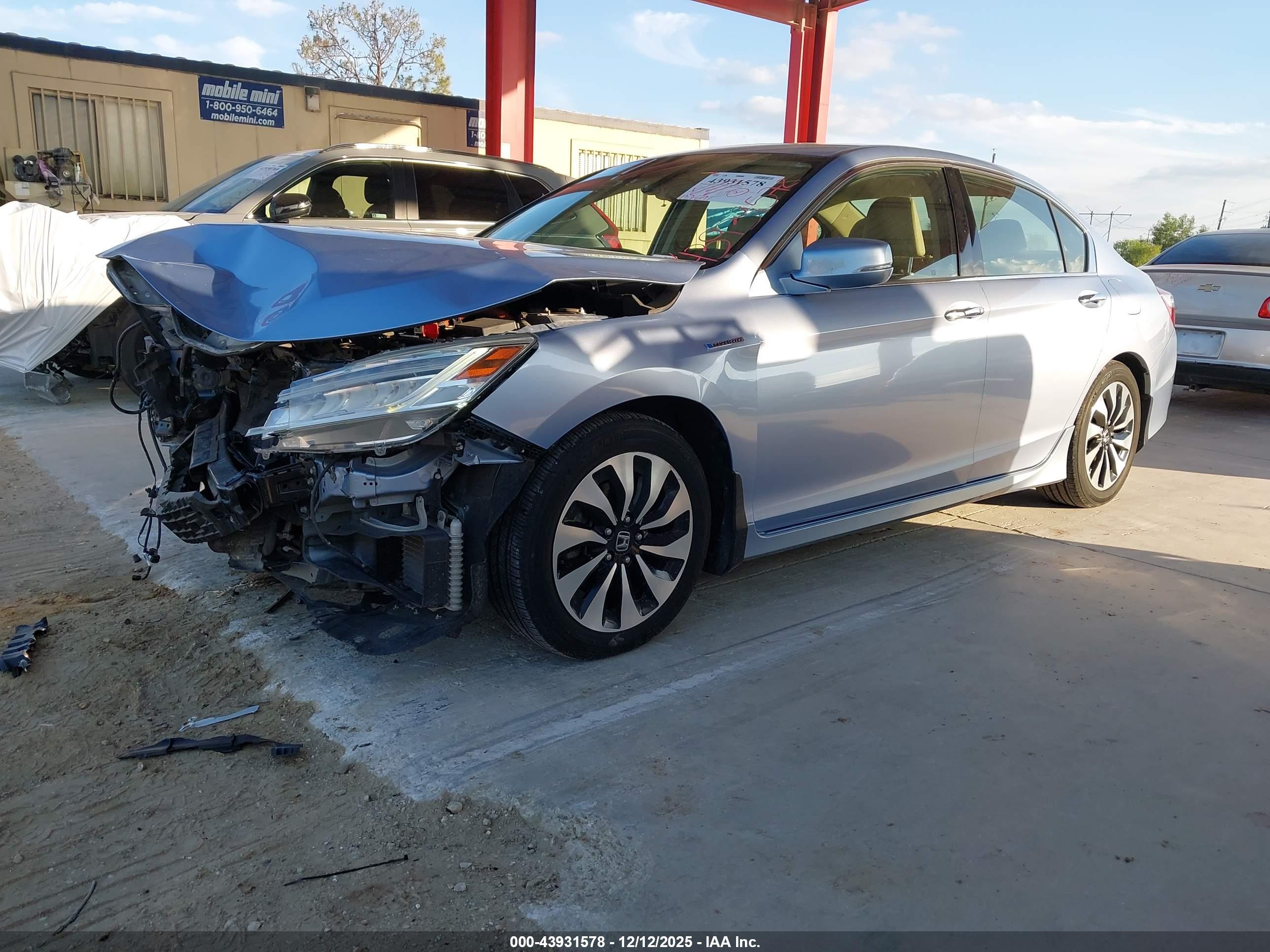 HONDA ACCORD image 2