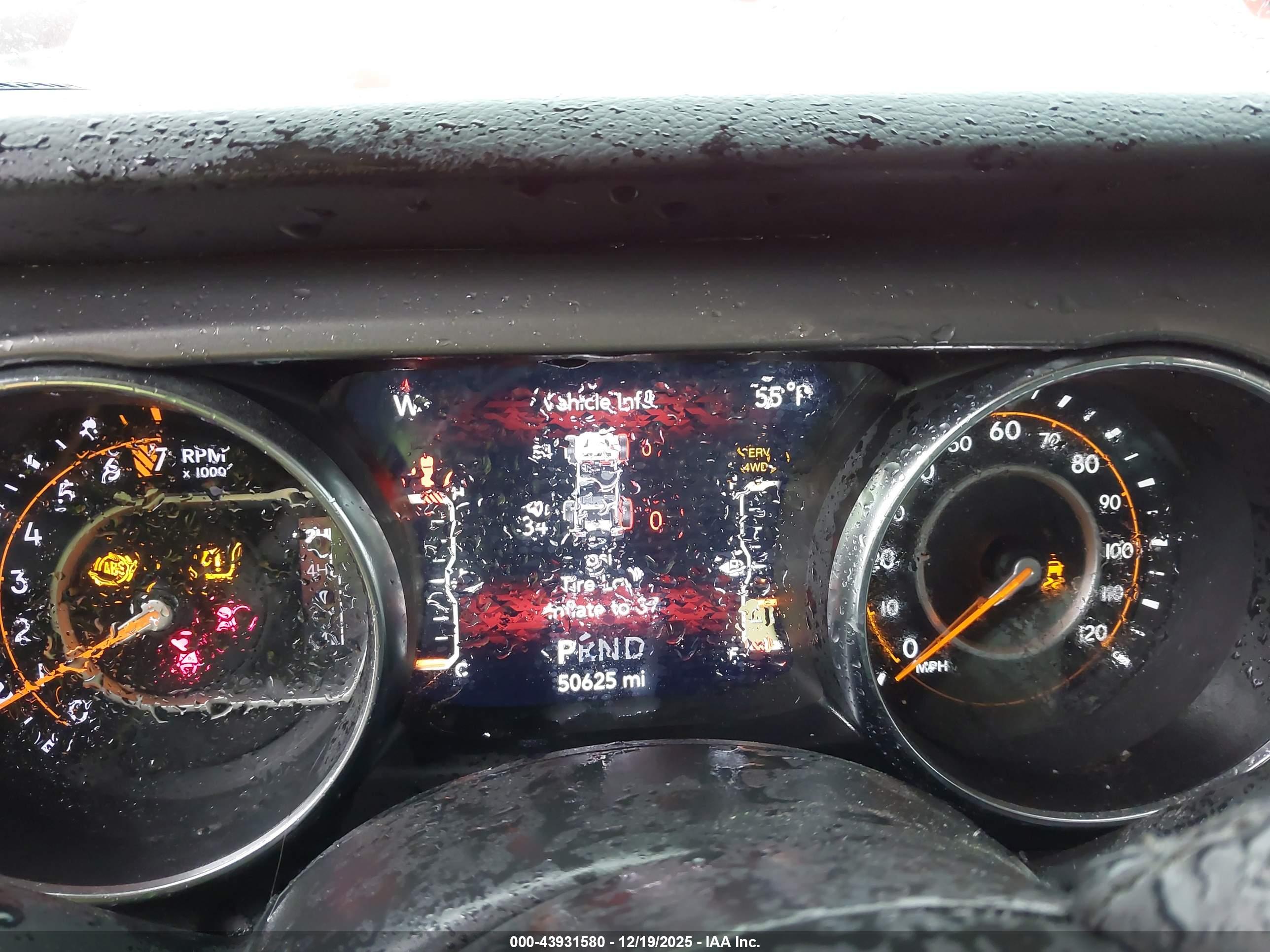 JEEP WRANGLER image 7