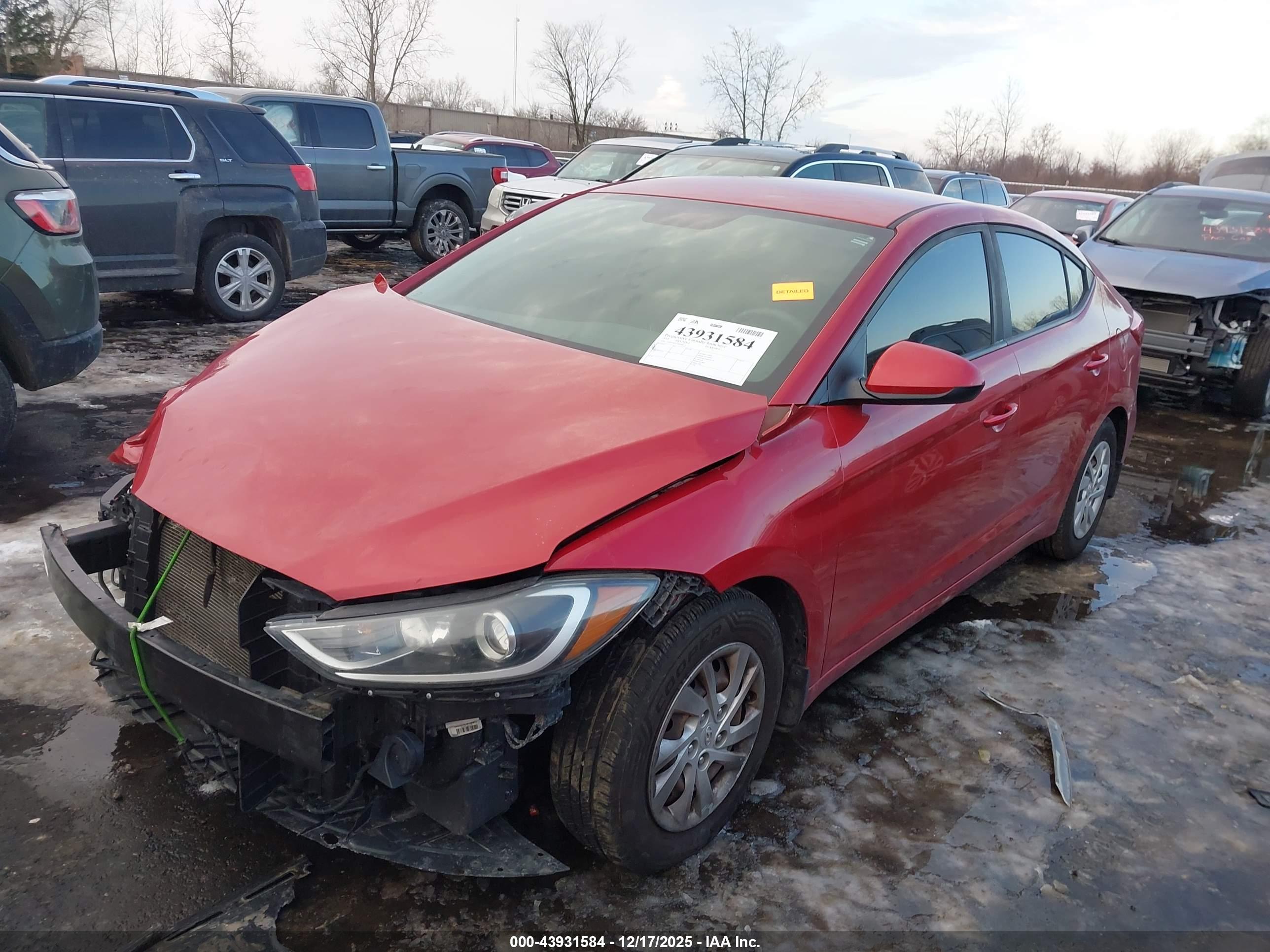 HYUNDAI ELANTRA image 2