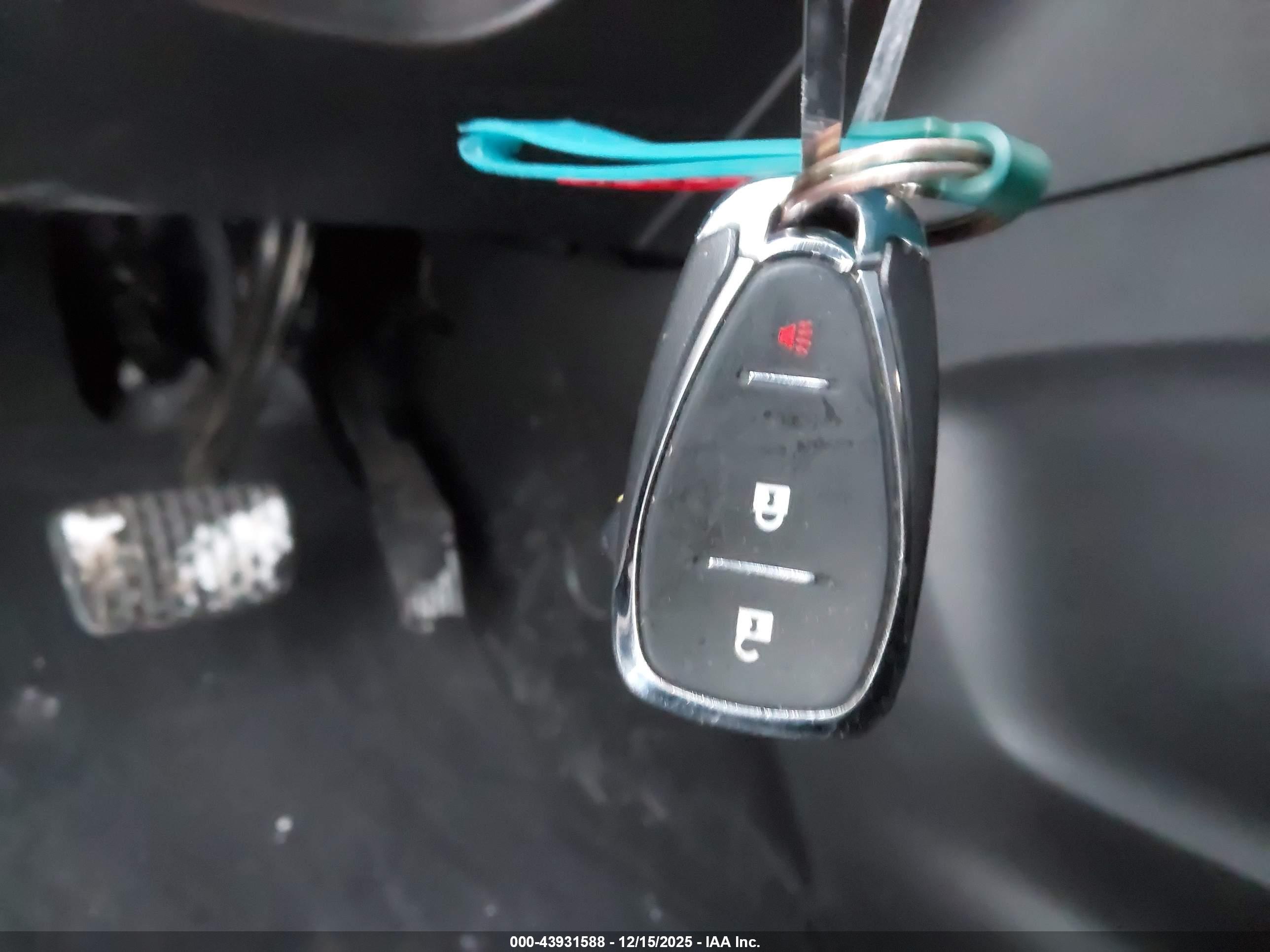 CHEVROLET EQUINOX image 11