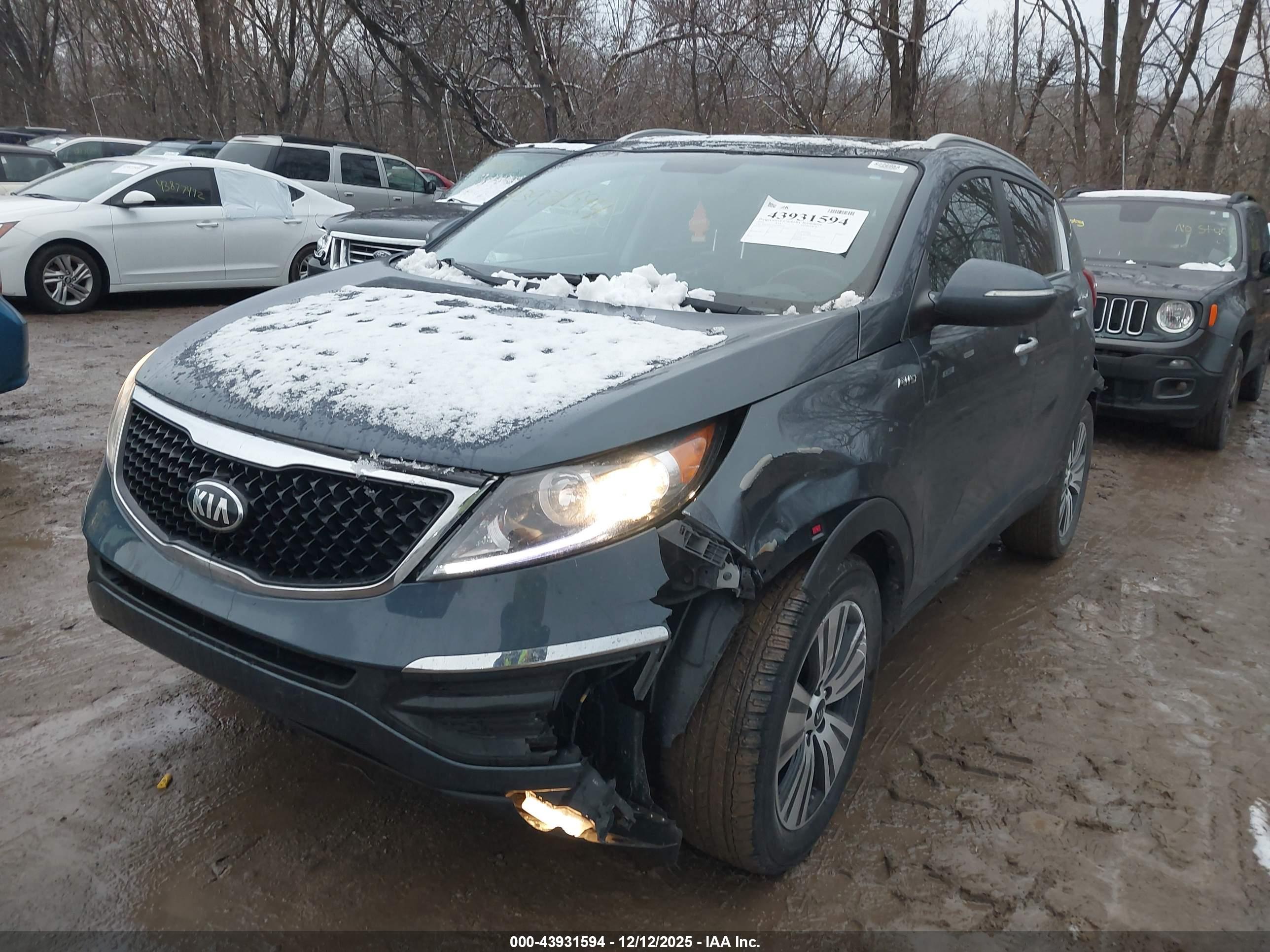 KIA SPORTAGE image 2