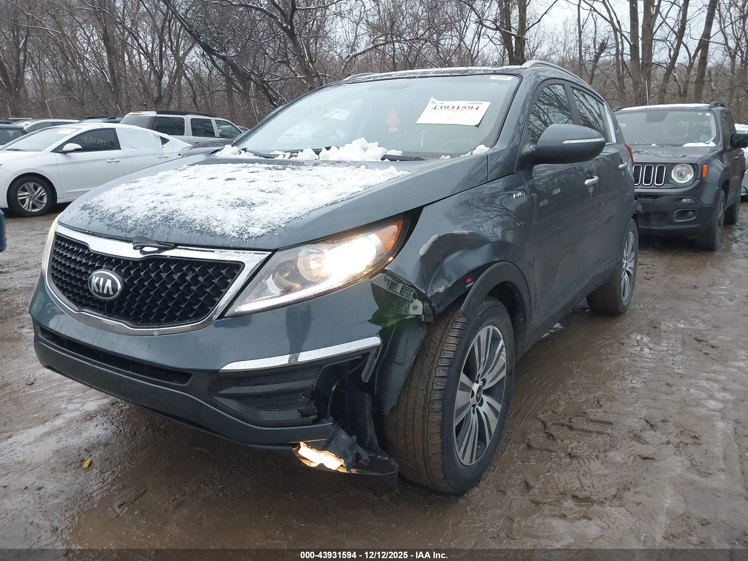 KIA SPORTAGE image 6