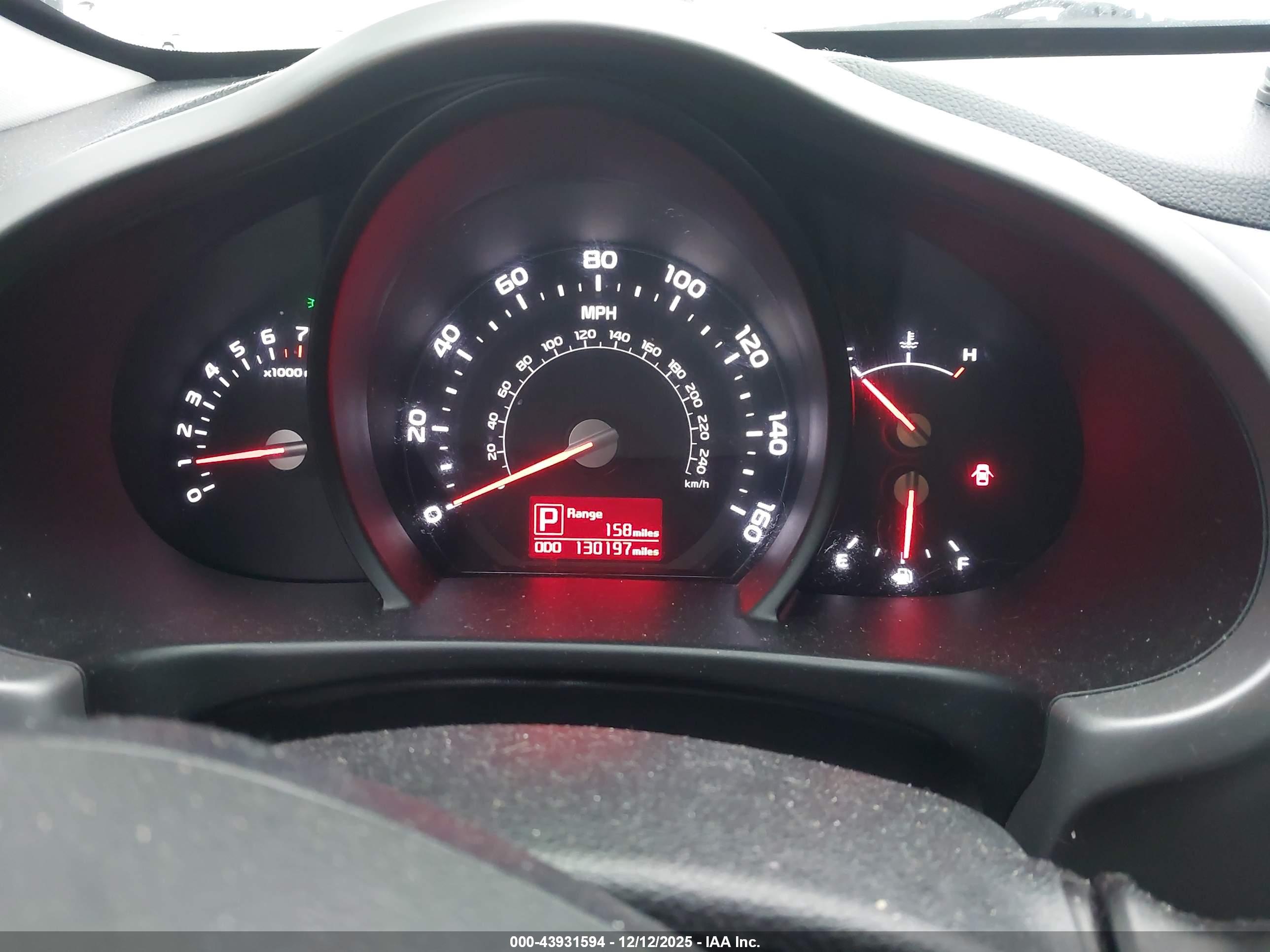 KIA SPORTAGE image 7