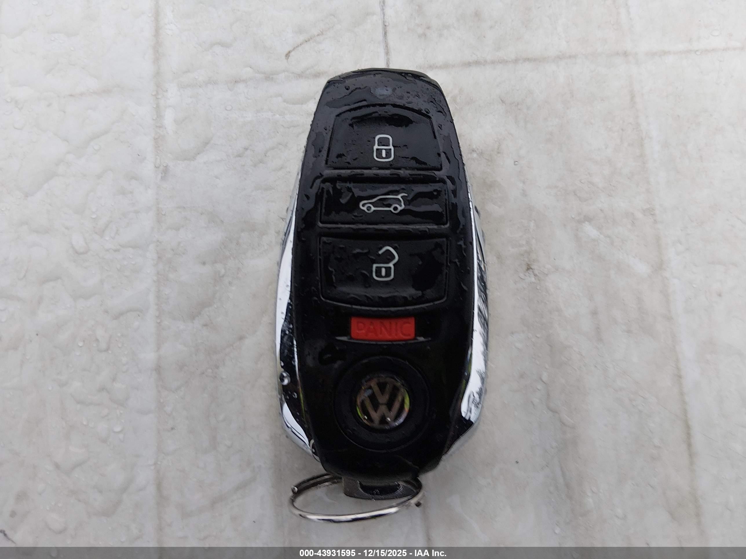 VOLKSWAGEN TOUAREG image 11