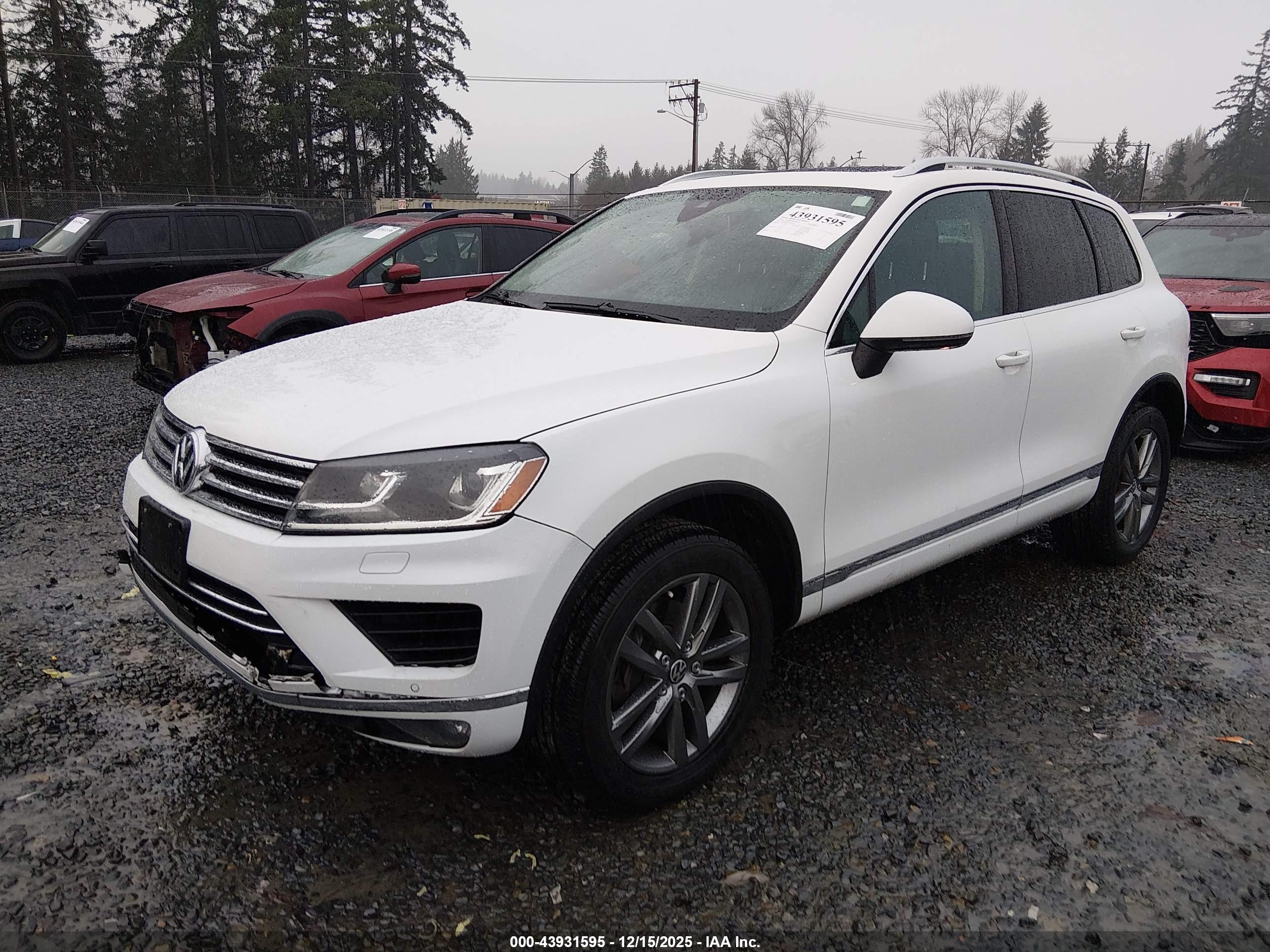 VOLKSWAGEN TOUAREG image 2