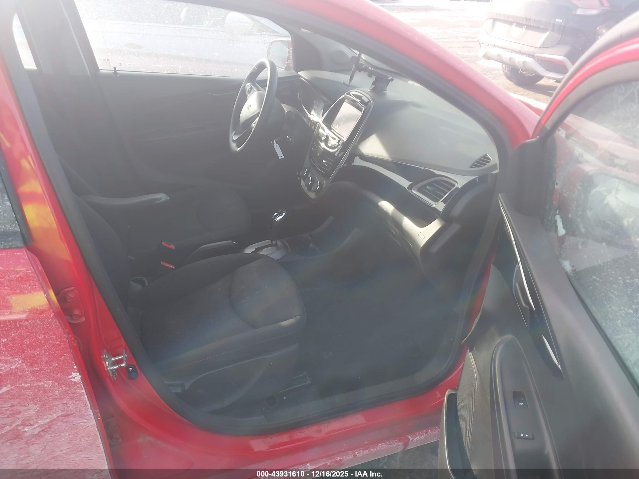 CHEVROLET SPARK image 5