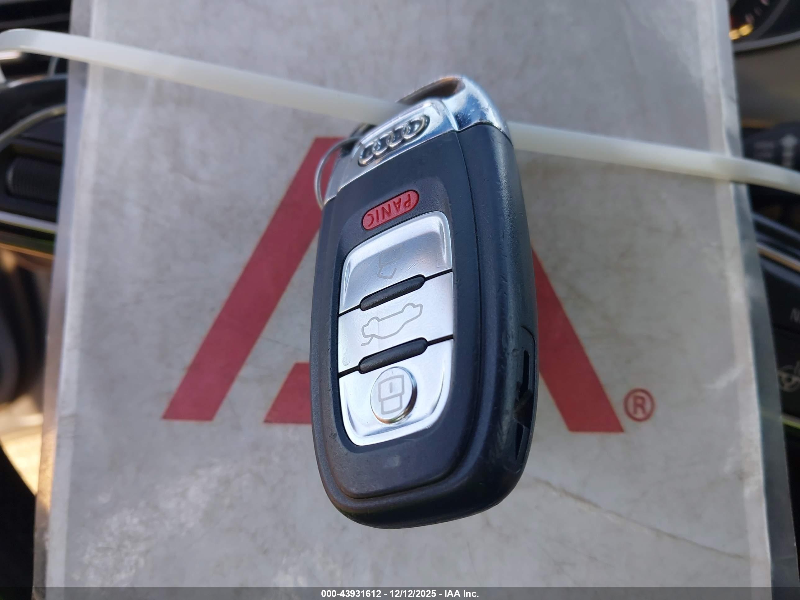 AUDI A6 image 11