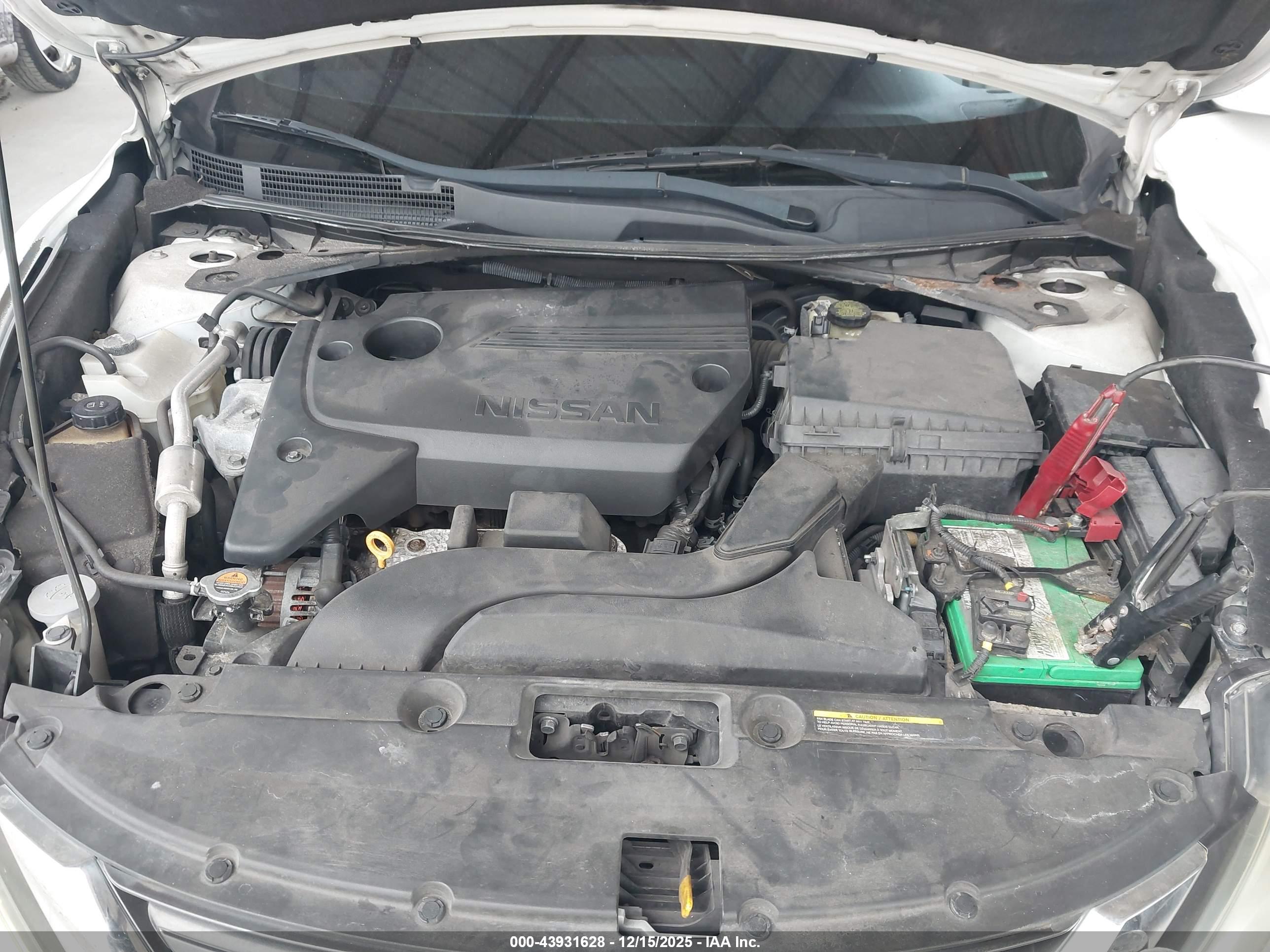 NISSAN ALTIMA image 10