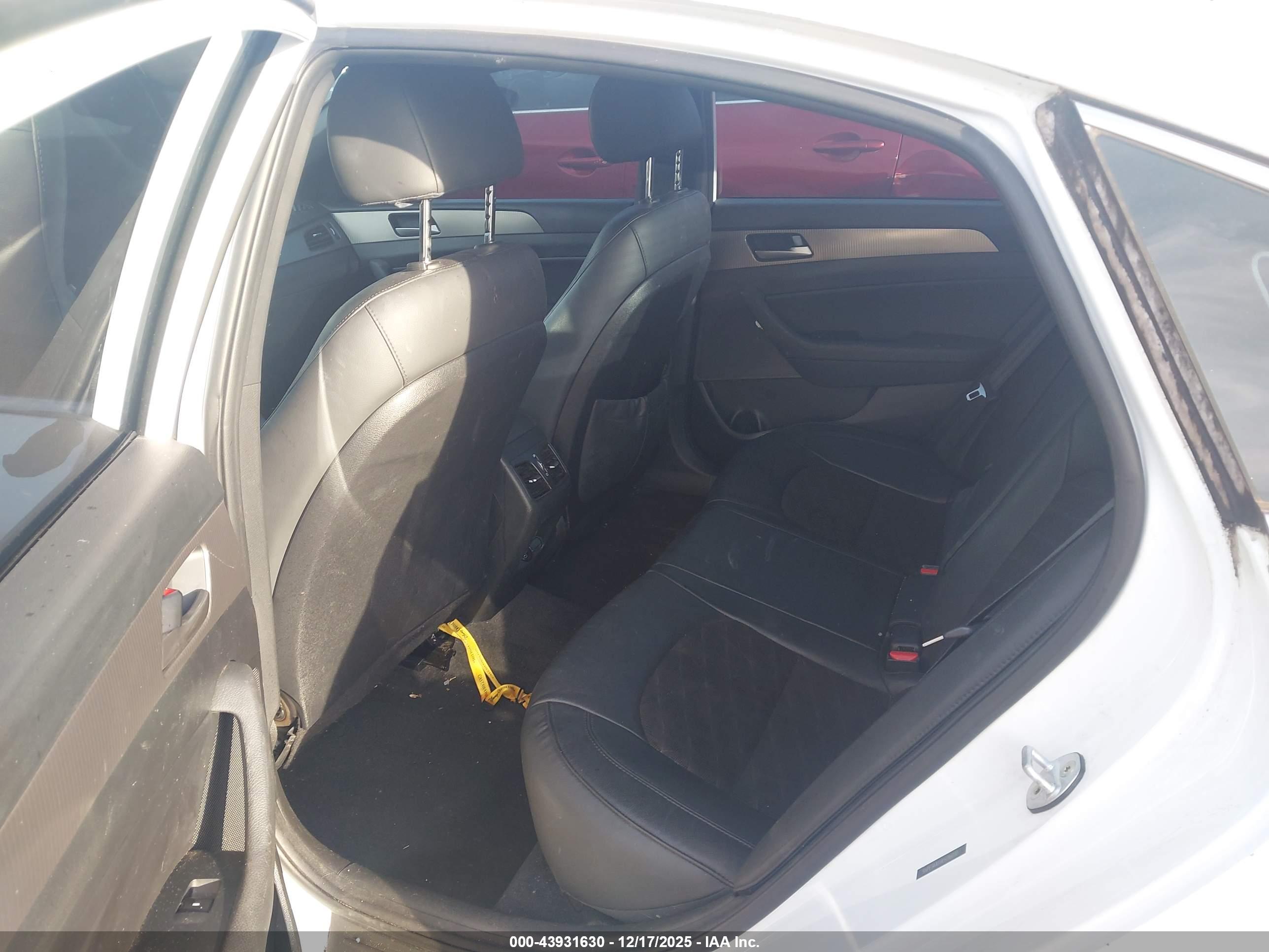 HYUNDAI SONATA image 8