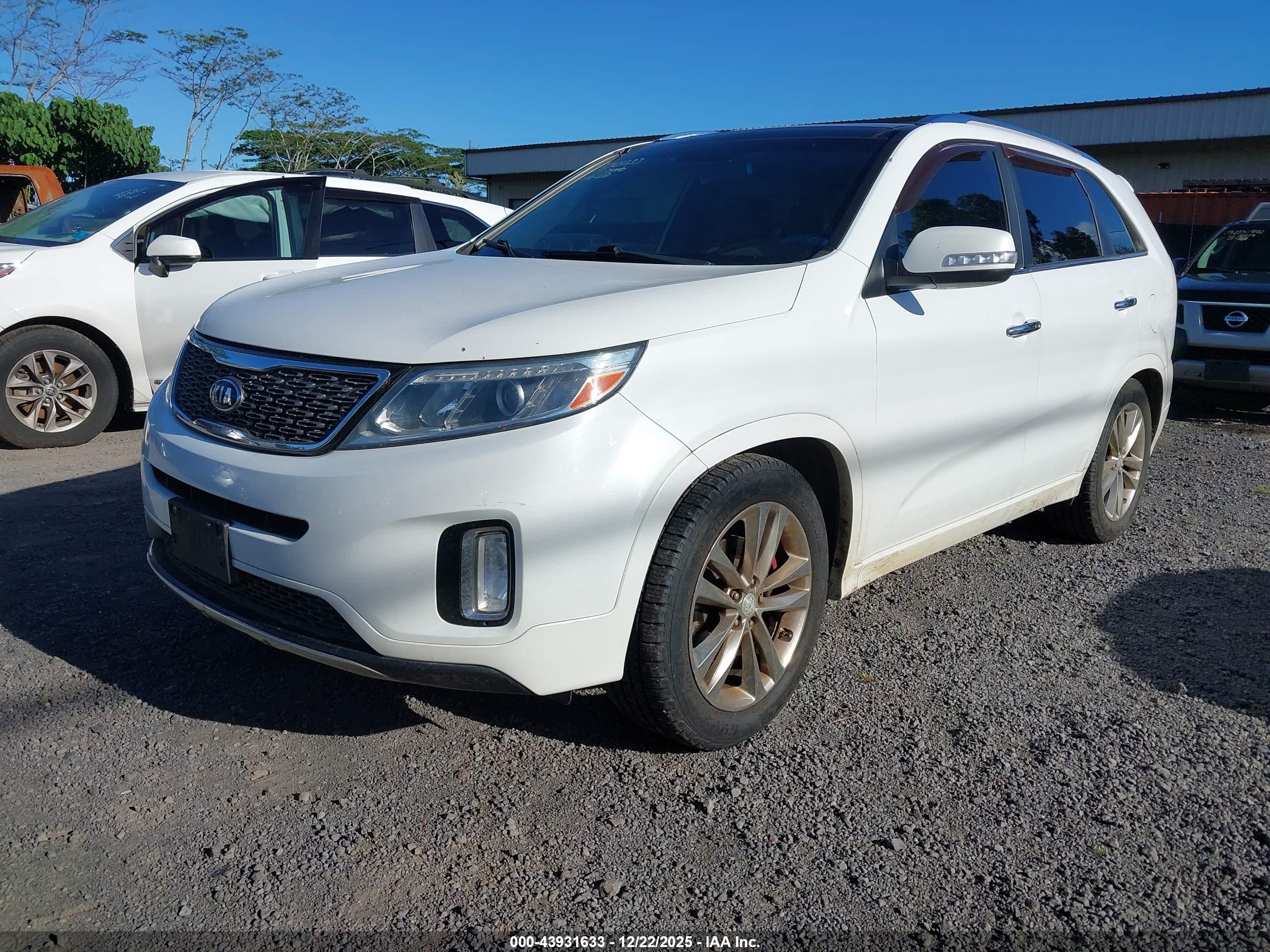 KIA SORENTO image 2
