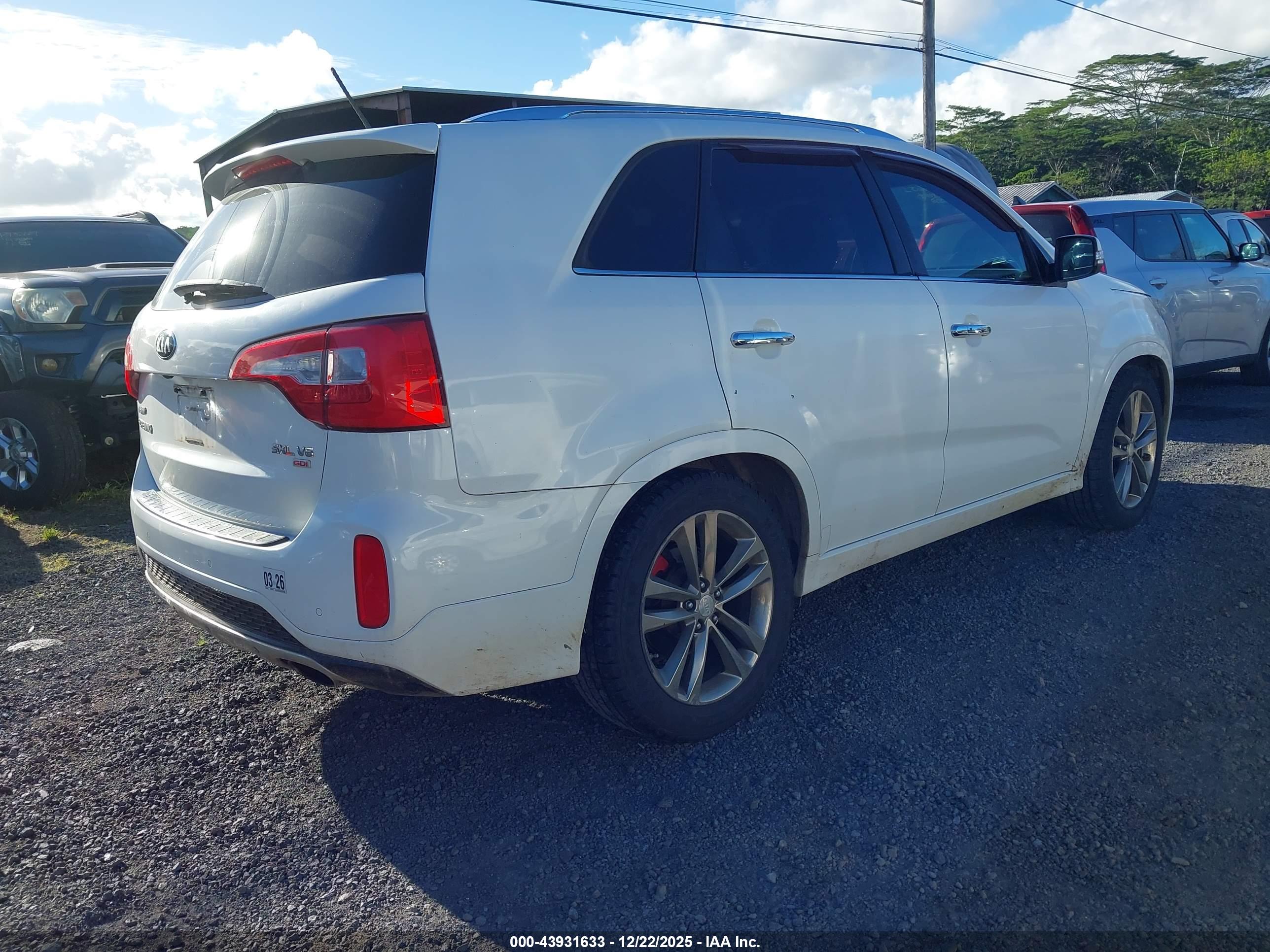 KIA SORENTO image 4
