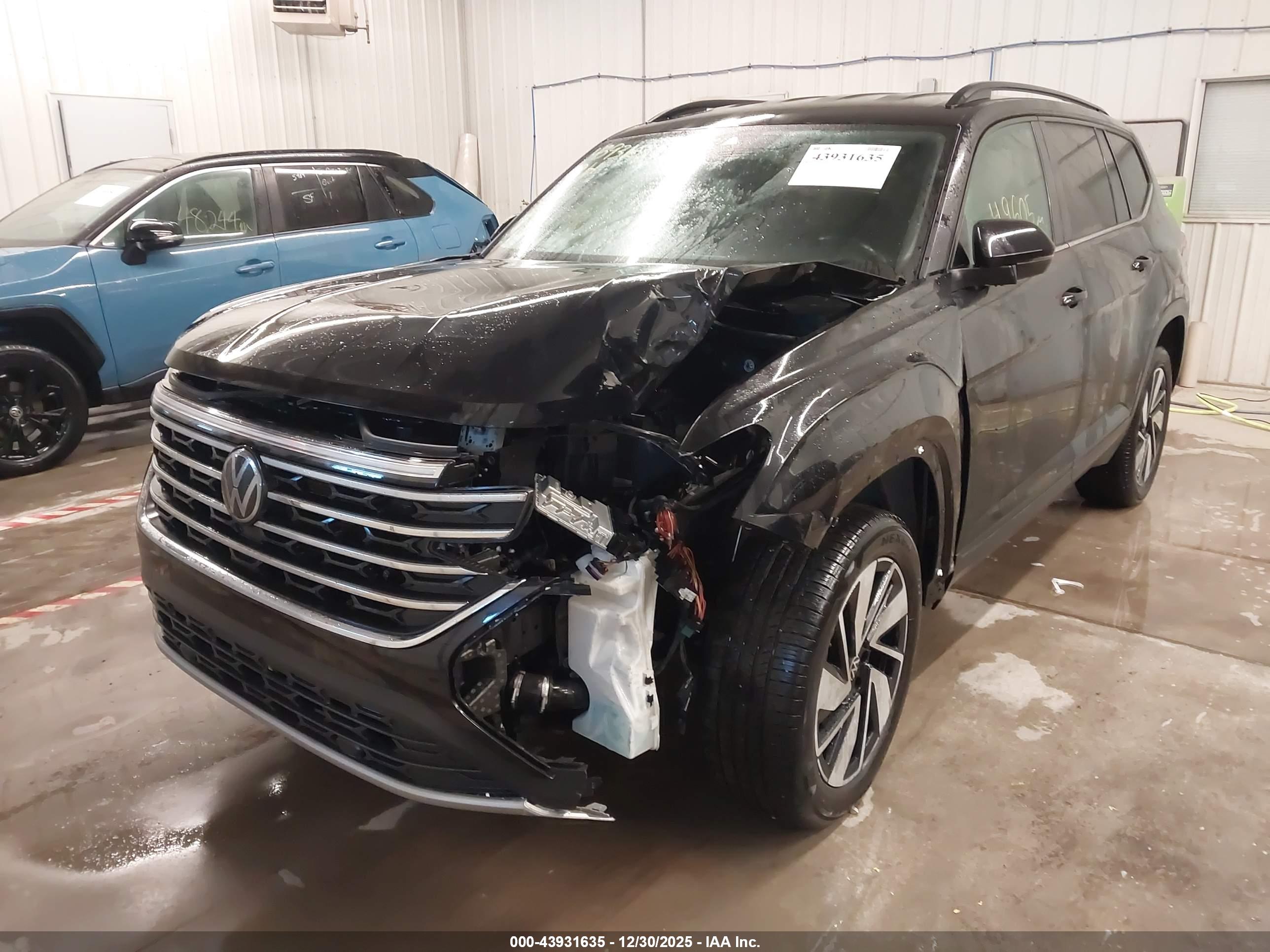VOLKSWAGEN ATLAS image 6