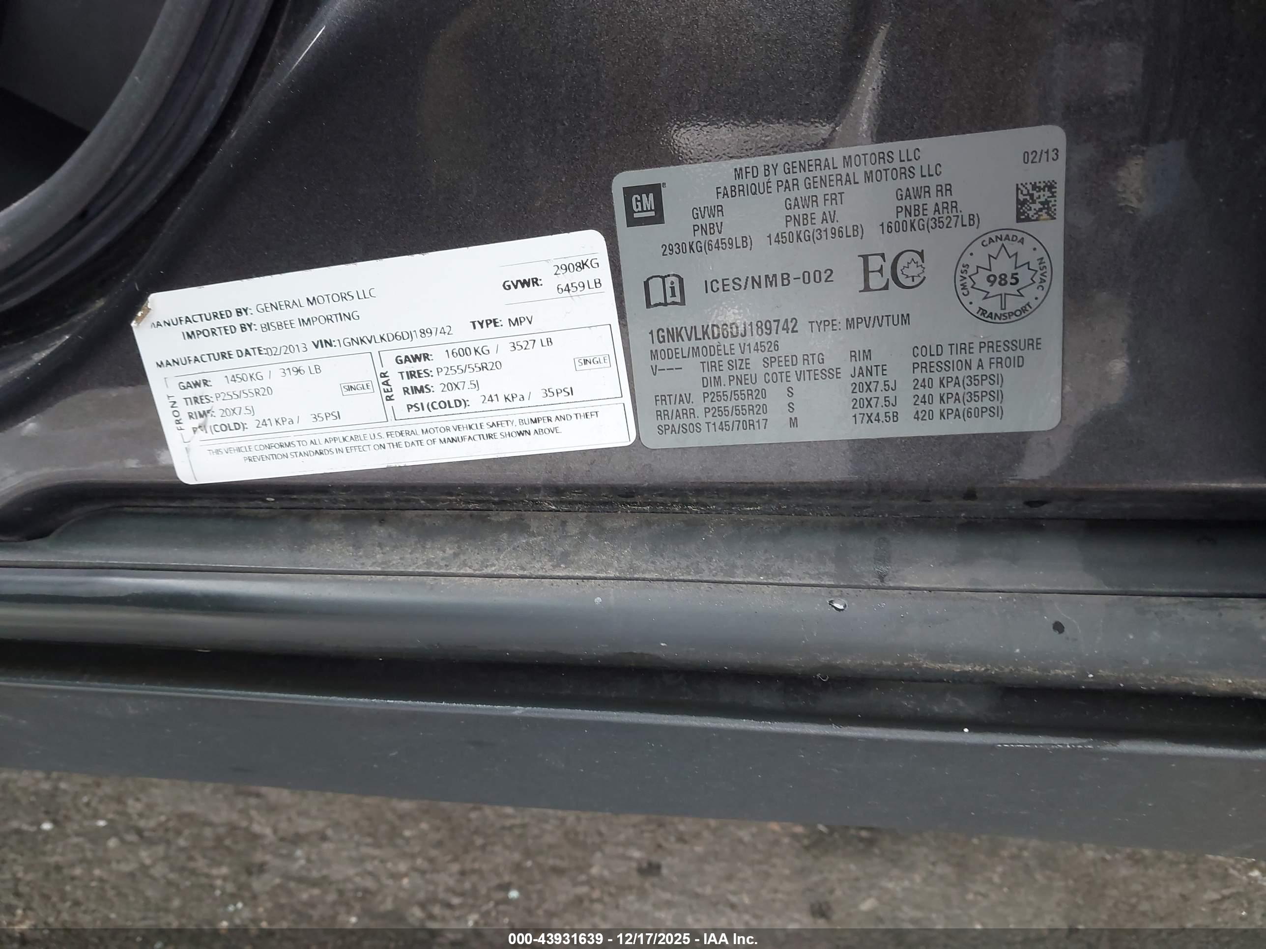 CHEVROLET TRAVERSE image 9