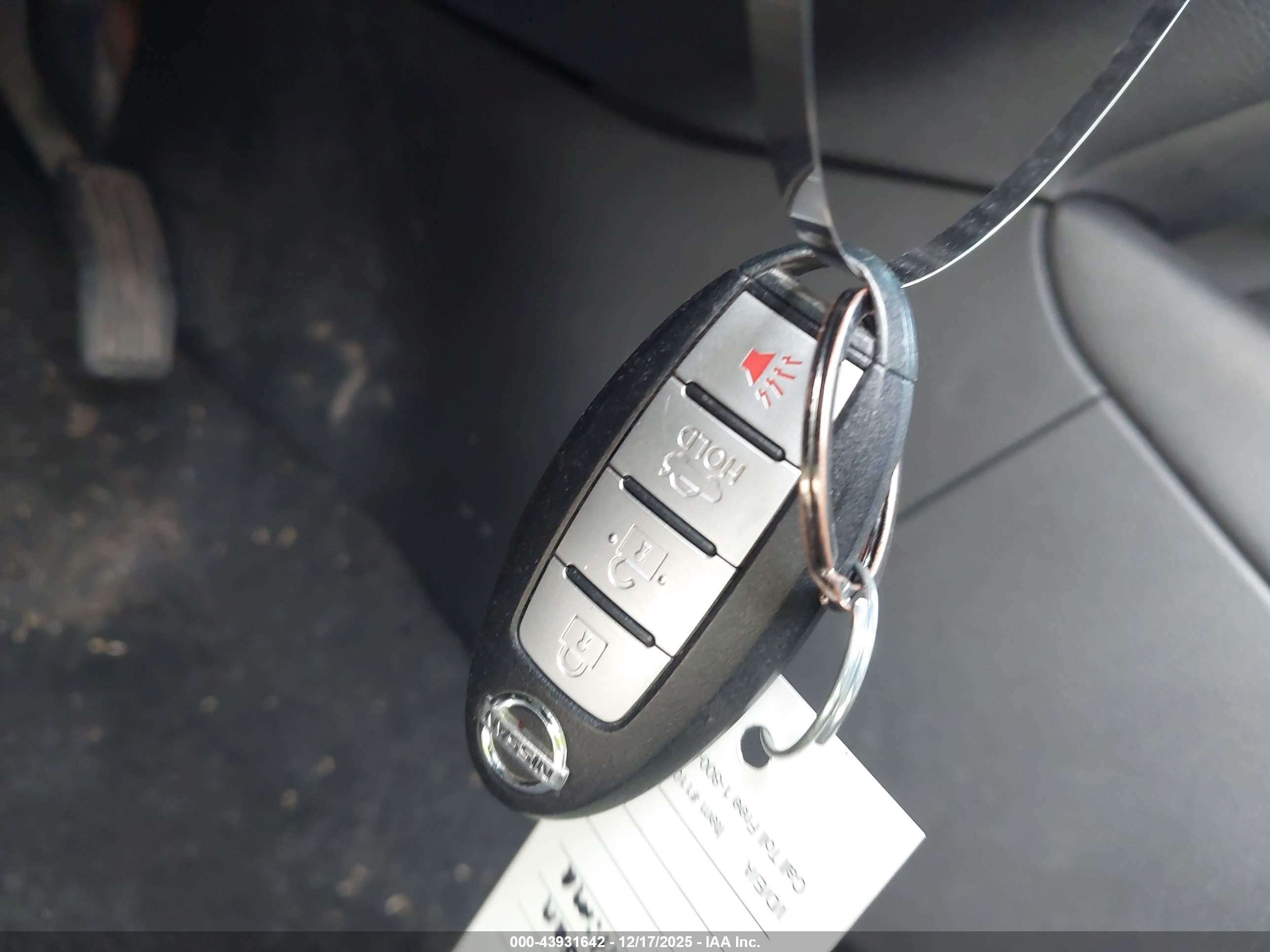 NISSAN ALTIMA image 11