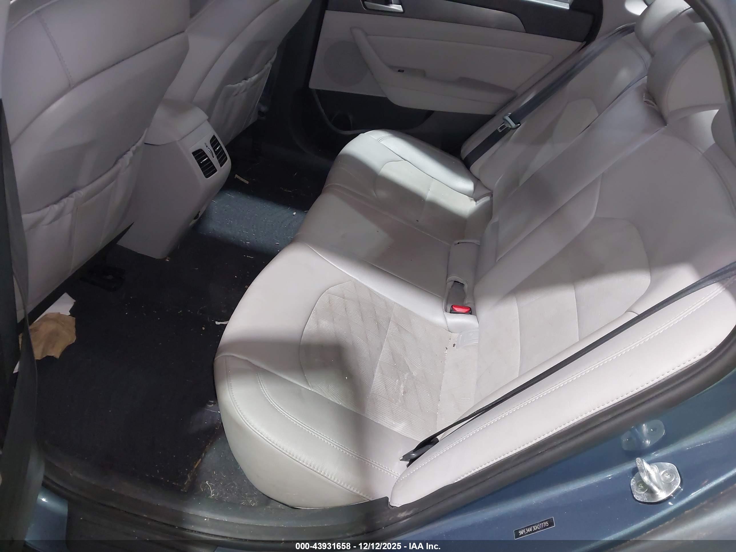 HYUNDAI SONATA image 8