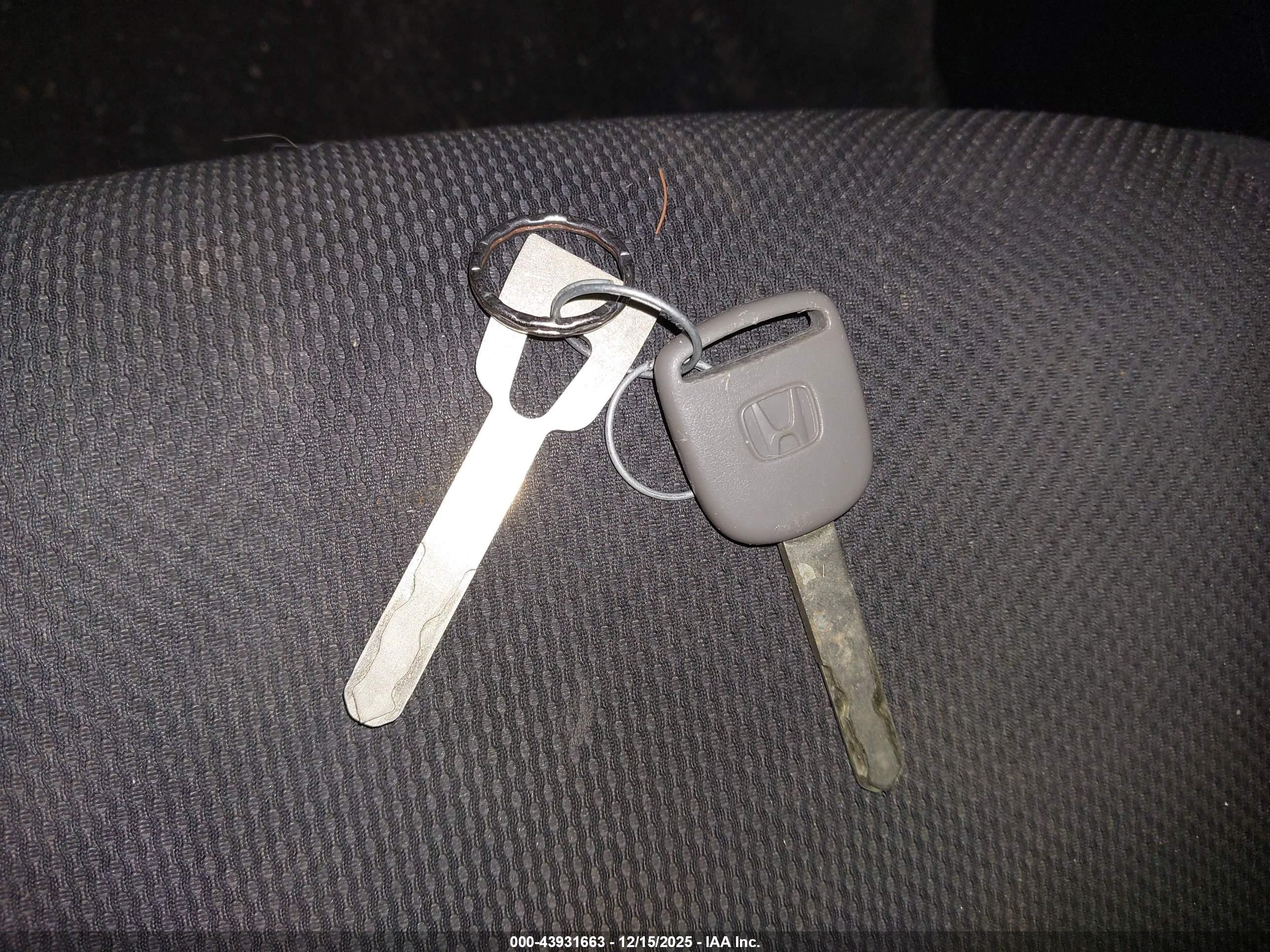 HONDA CIVIC image 11