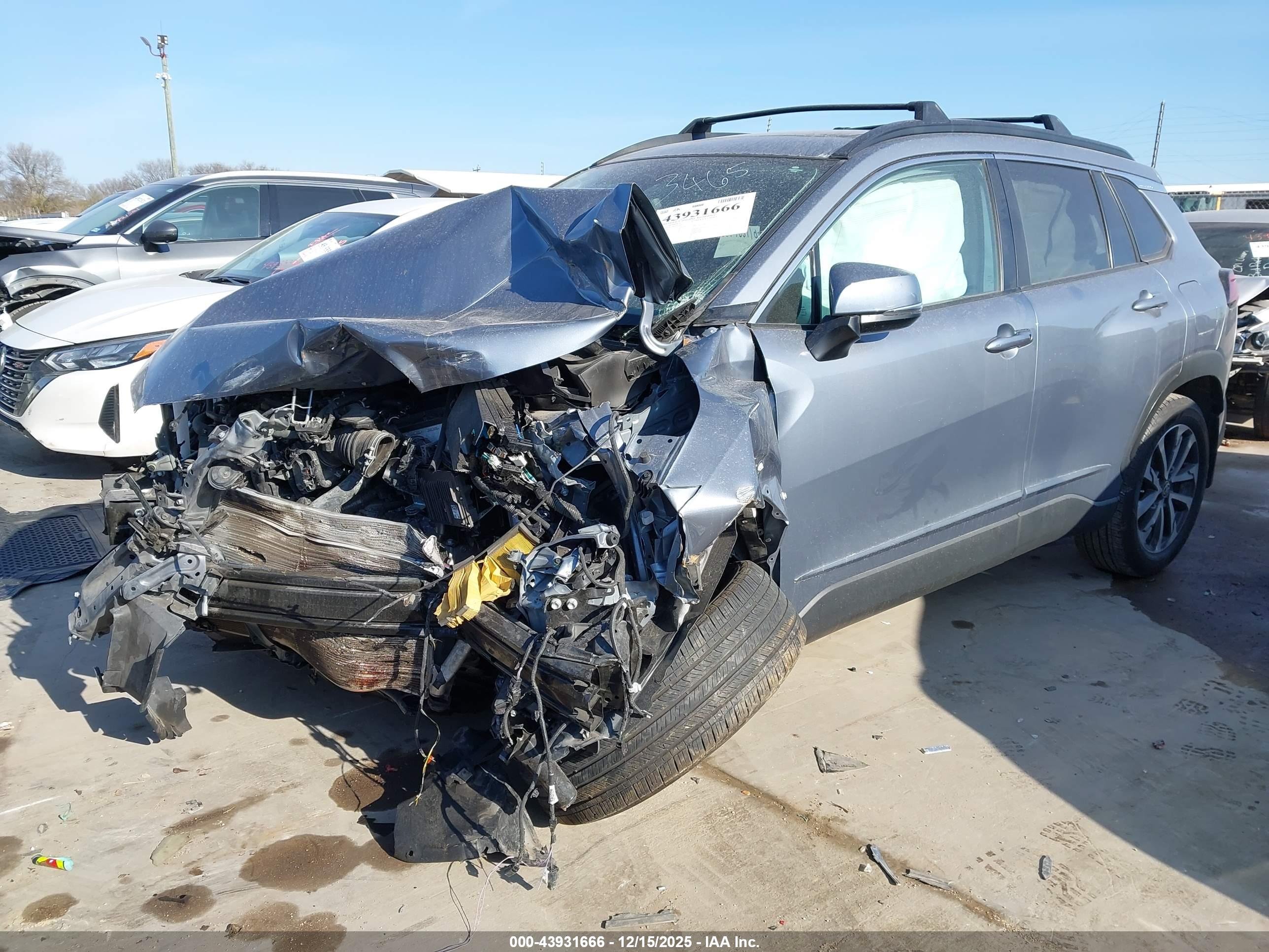TOYOTA COROLLA image 2