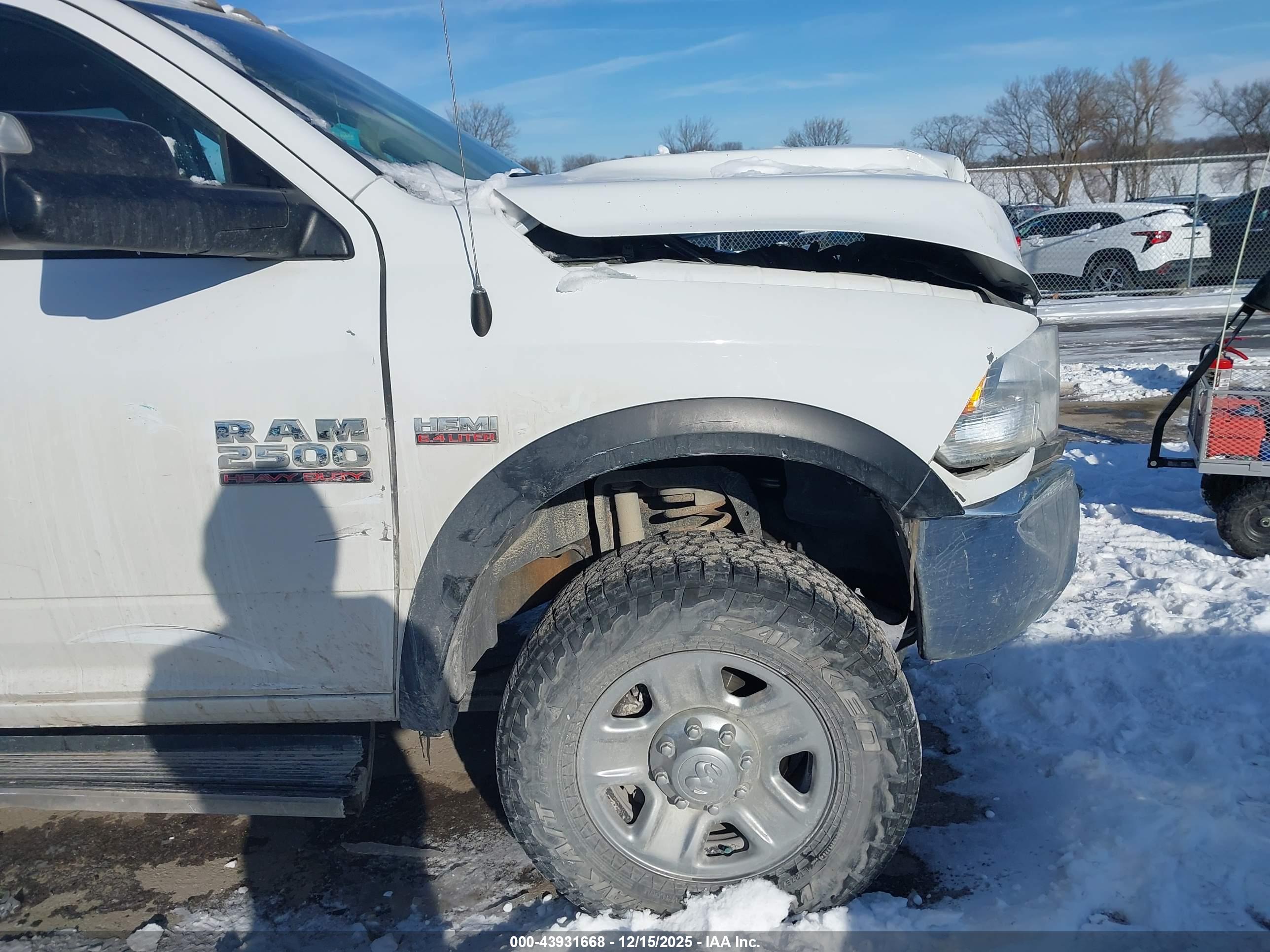 RAM 2500 image 6
