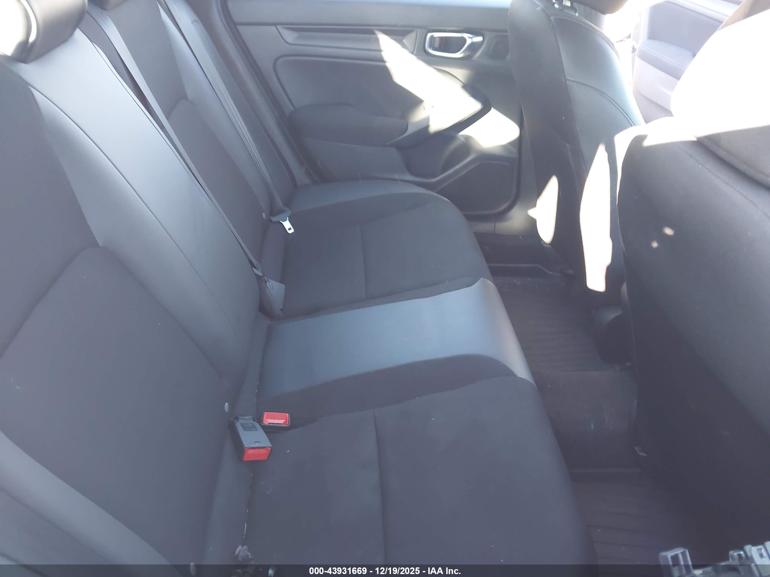 HONDA CIVIC image 8