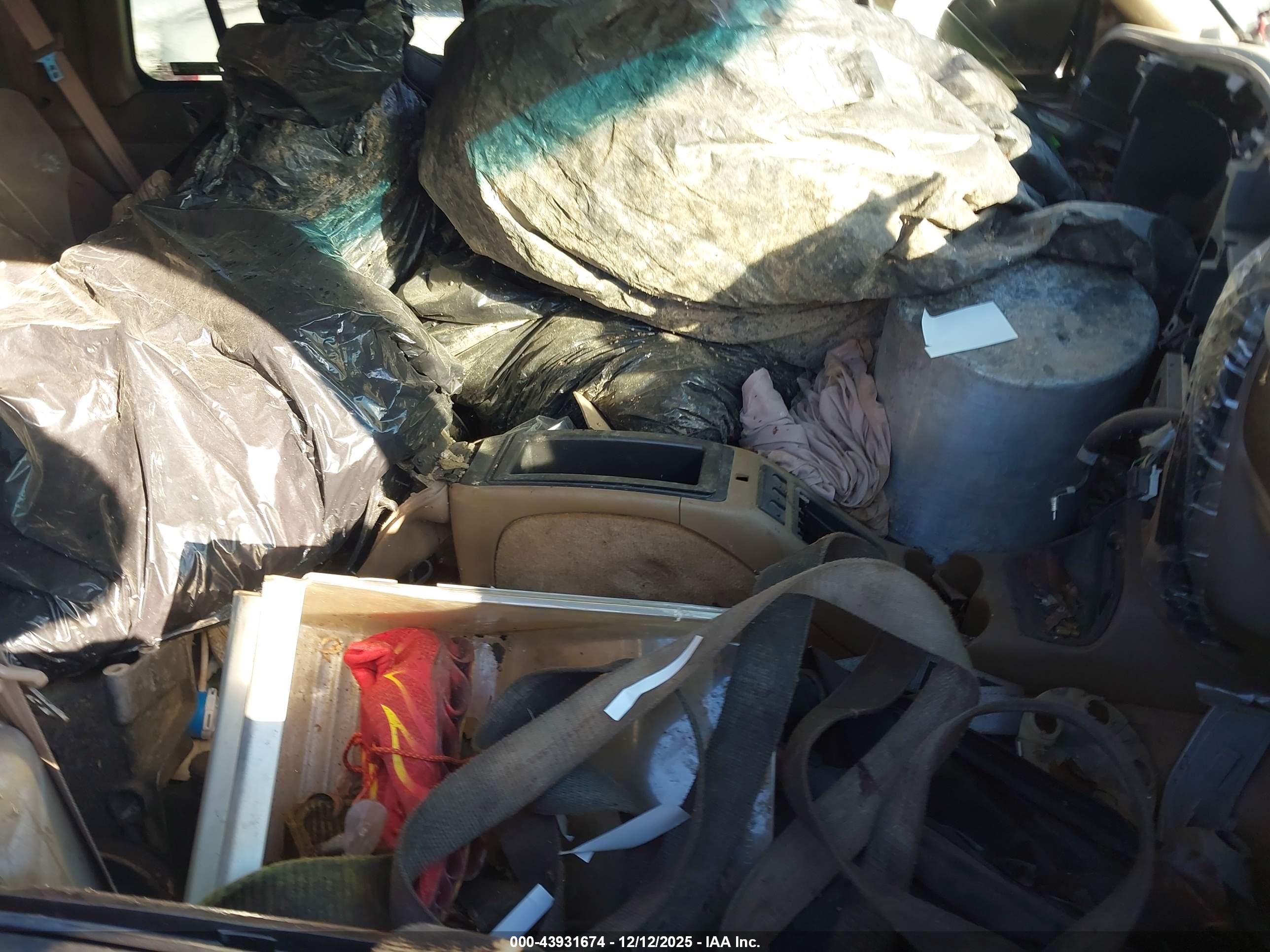 CHEVROLET BLAZER image 5