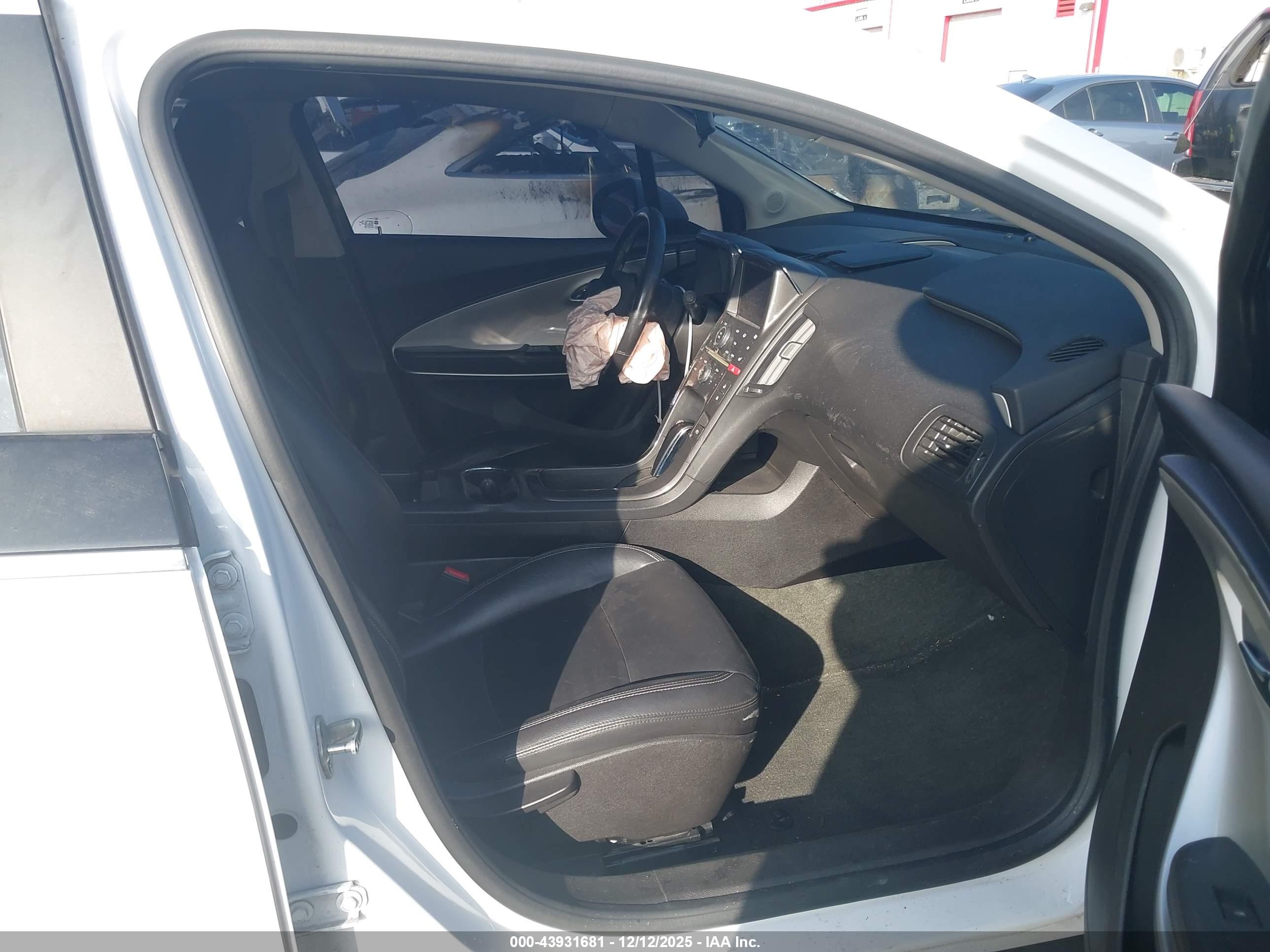 CHEVROLET VOLT image 5