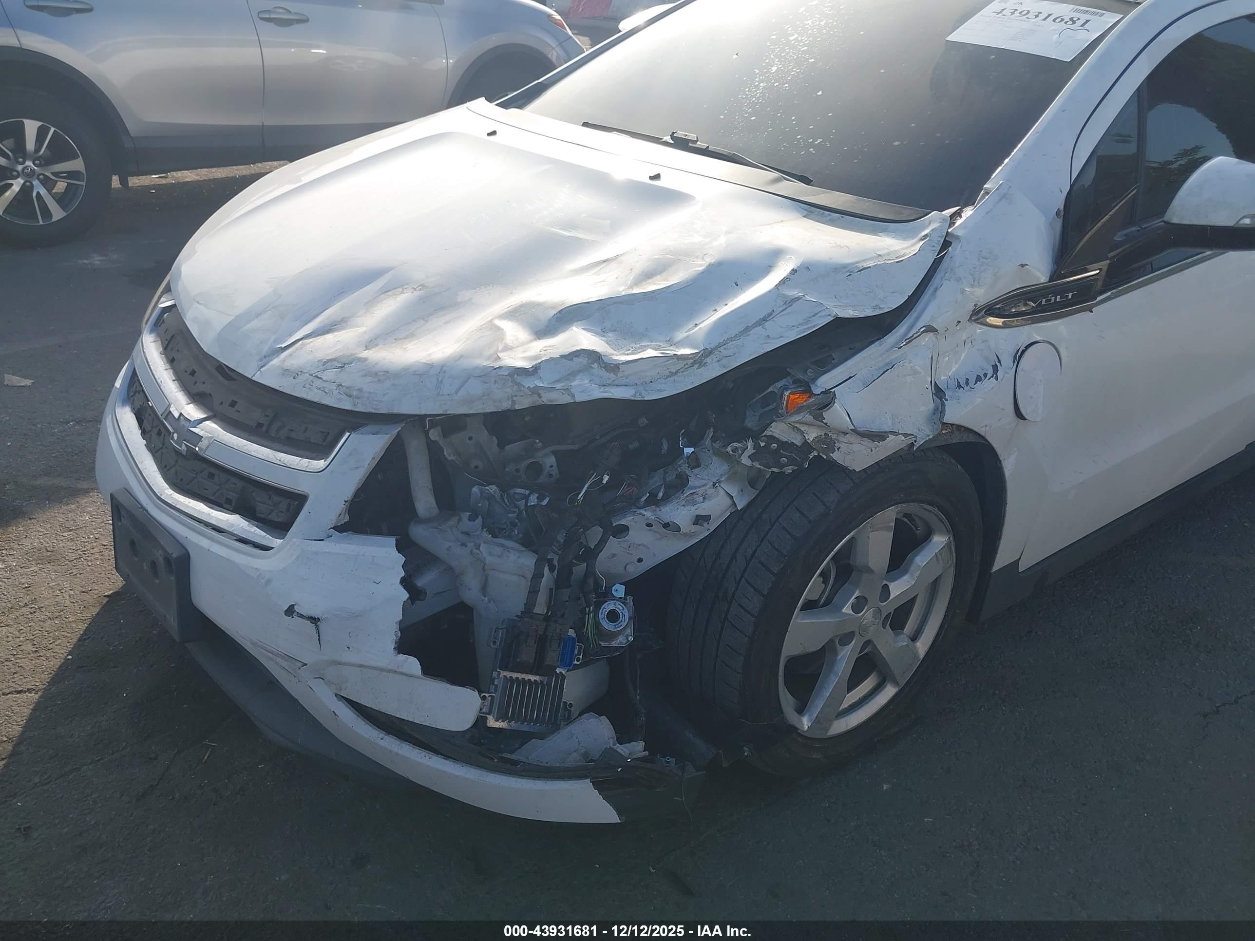 CHEVROLET VOLT image 6