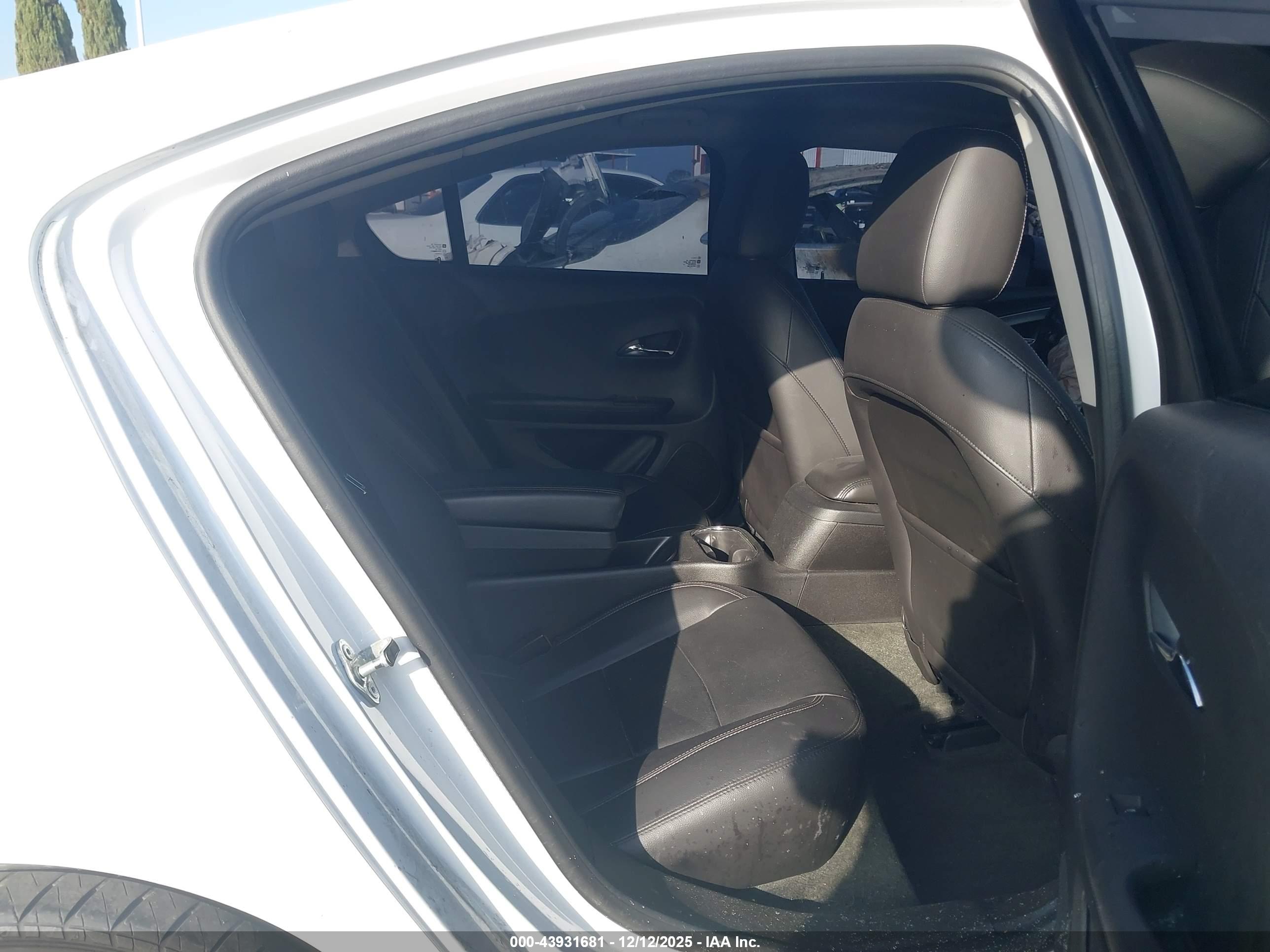 CHEVROLET VOLT image 8