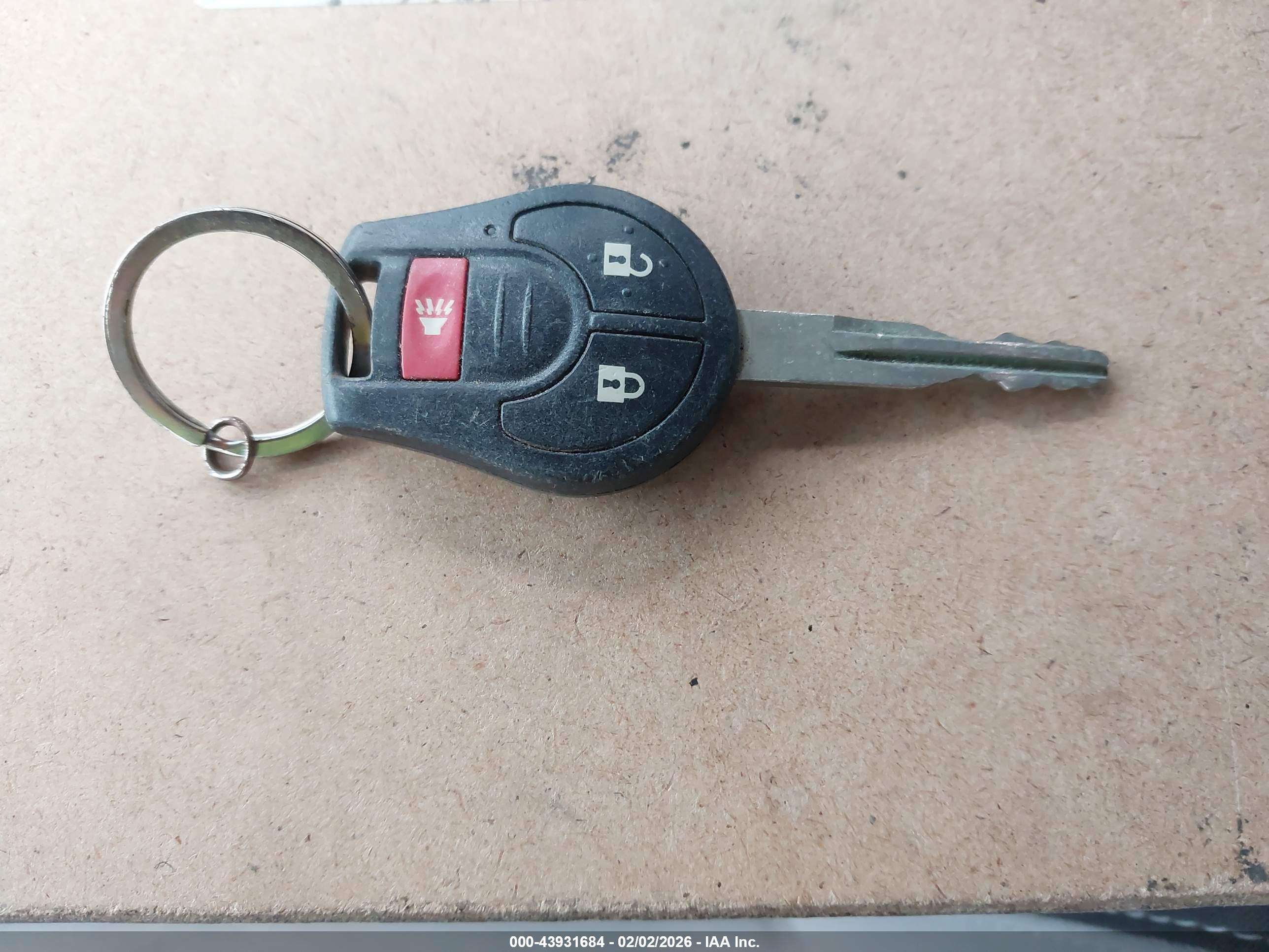 NISSAN ROGUE image 11
